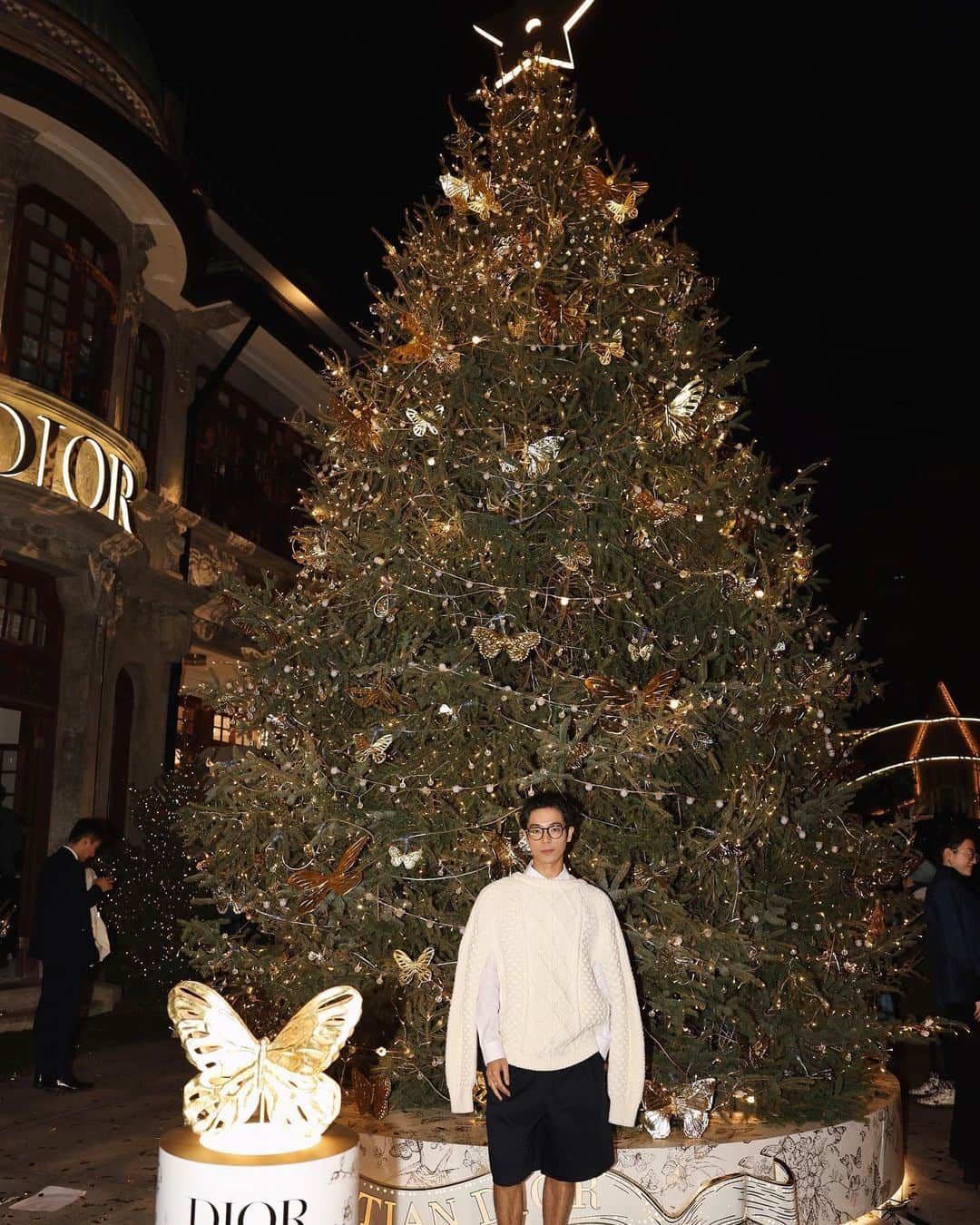 JiweiJWさんのインスタグラム写真 - (JiweiJWInstagram)「Dior Christmas dinner #christmas #dior」11月17日 0時44分 - jiweijw