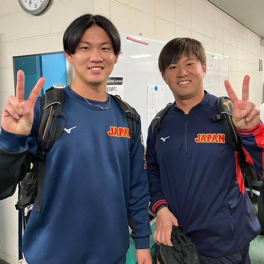 侍ジャパンのインスタグラム：「カーネクスト アジアプロ野球チャンピオンシップ2023 チャイニーズ・タイペイ 0 - 4 日本 森下翔太の先制弾や先発・赤星優志ら投手陣の好投などで白星発進！  #侍ジャパン #アジチャン #赤星優志 #森下翔太 #桐敷拓馬 #及川雅貴」