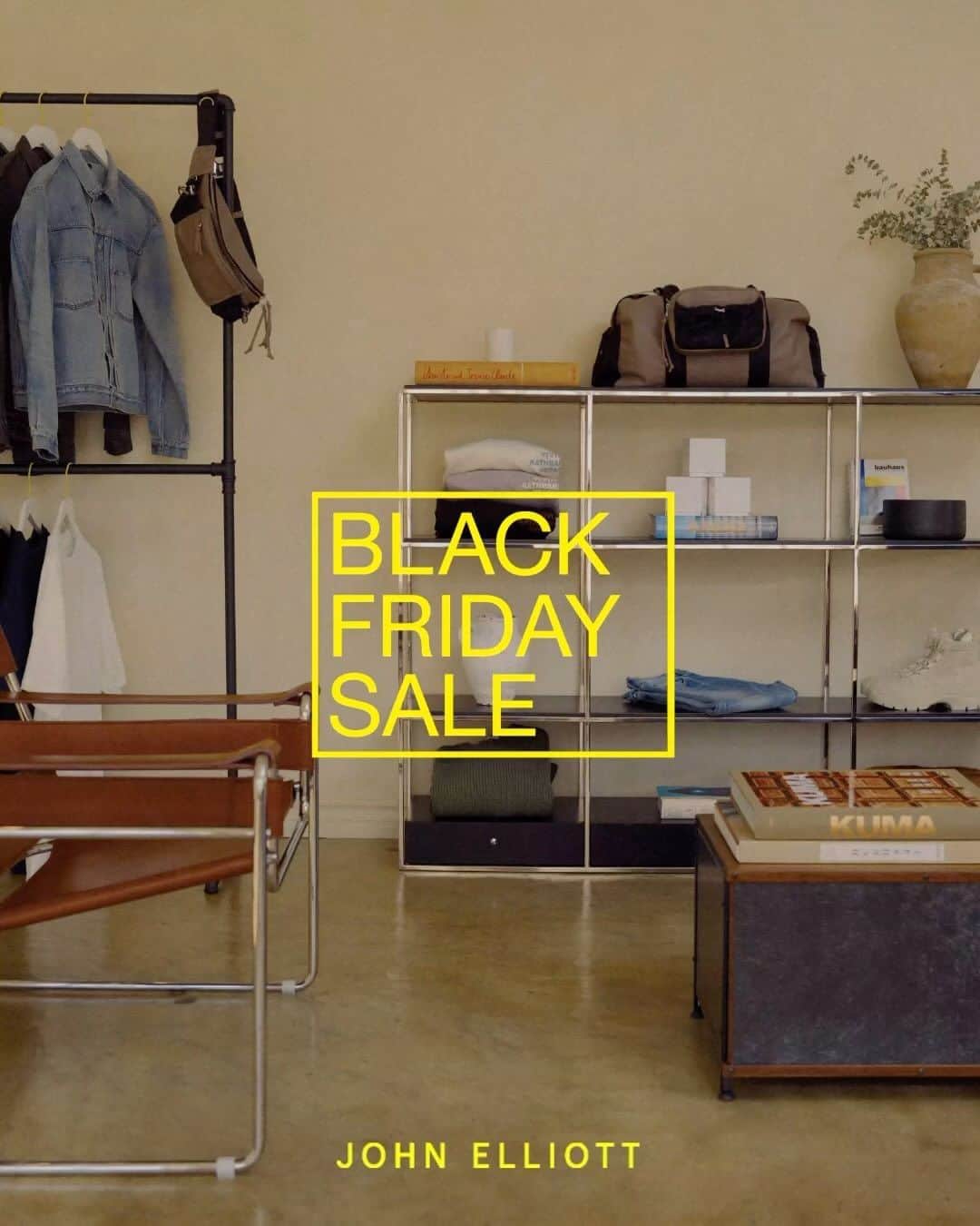 ジョン エリオットのインスタグラム：「Now Live - The Black Friday Sale. Take up to 70% Off Select Styles + Stay tuned for Exclusive releases and Flash Sale events throughout the week!」