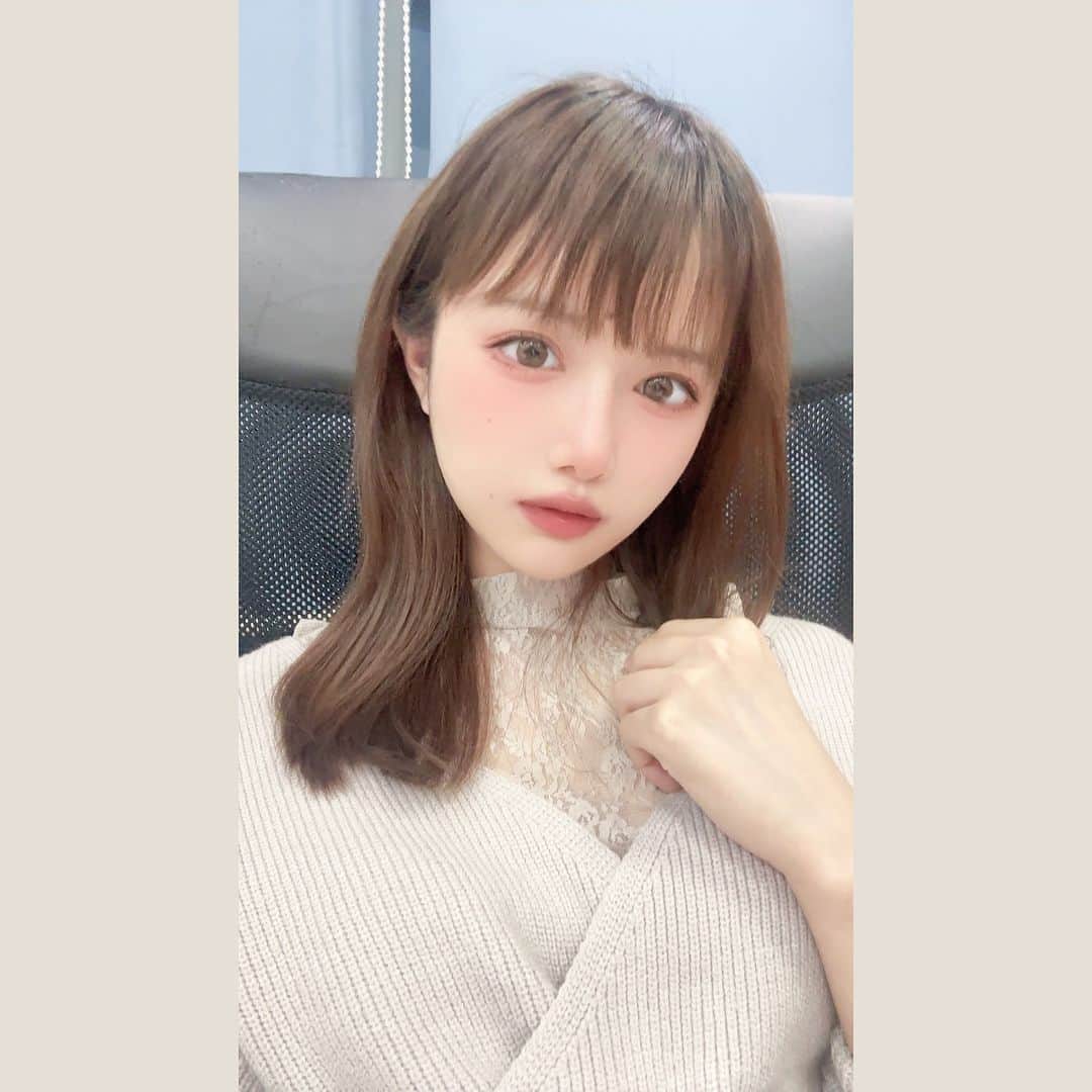shikaのインスタグラム：「2ヶ月の旅行終わった！たくさん写真撮ったのでみんなに見て欲しい！今日からFantiaのほうも頑張るぞ😤💪！」