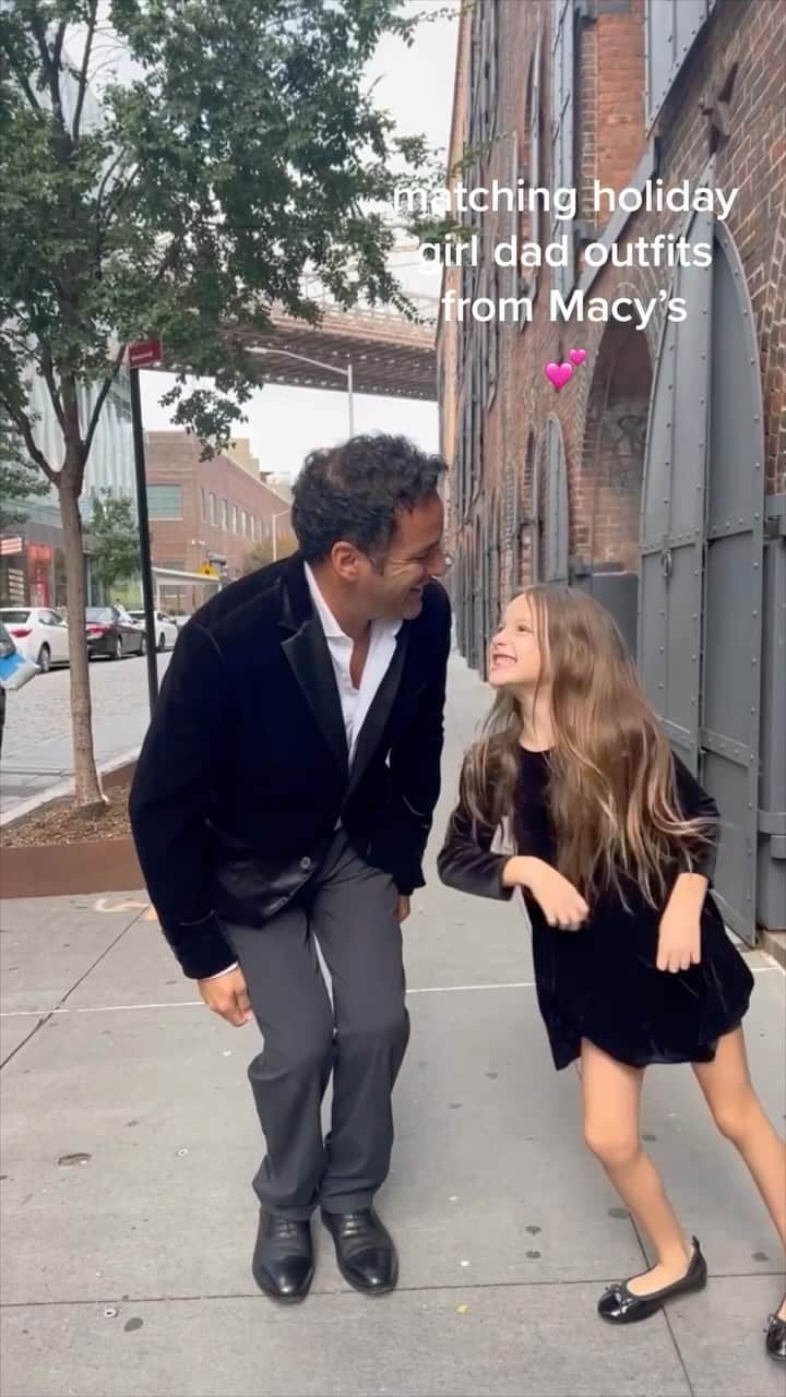 Macy'sのインスタグラム：「#Twinning (!) This dad and daughter duo are bringing their best style game in velvet. Also, look at those dance moves. #GirlDad #HolidayStyle #Matching」