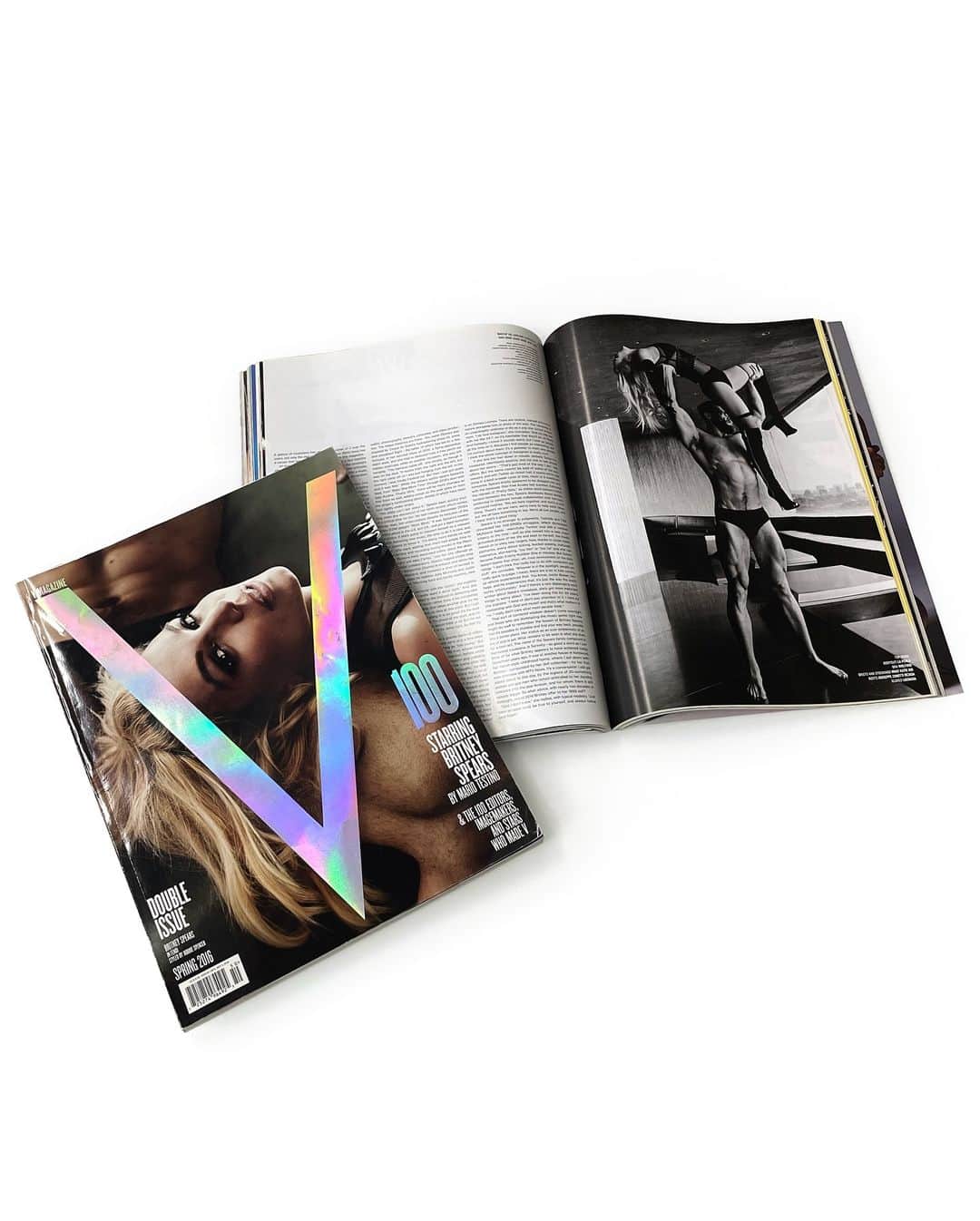 V Magazineのインスタグラム：「#CollectorsClub | Surprise! V Magazine is ringing in the holidays early with a special gift for our devoted readers and fellow fashion devotees. Leading up to the new year, we are going back into our archive to unearth limited, rare copies of some of our issues for a limited time only.  Re-Introducing: V100 starring @britneyspears!  Take a trip back to 2016, where V celebrated our 100th issue starring the ultimate princess of pop, photographed by Mario Testino and styled by Robbie Spencer for three covers and one iconic inside story. V100 brings you an all-star cast of image-makers, stylists, celebrities, designers, and contributors for a one-of-a-kind party in print, with a double issue covering V's past through a dedication to the contributors who made the dream of V possible, as well as bringing together the hot names in music, art, film, and fashion for a look toward the future.  Want to collect this piece of V history? Only one copy of V100 will be sold. Head to shop.vmagazine.com (link in bio) to purchase V100 starring Britney Spears.」