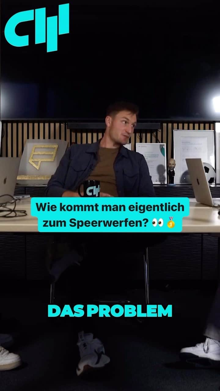 トーマス・レーラーのインスタグラム：「Wie kam Thomas Röhler überhaupt zum Speerwerfen? 💭 Seinen Werdegang zum Spitzensportler bei uns im Sportfunkpodcast 🏆🚀   #Leichathletik #speerwurf #coachwhisperer #podcast」