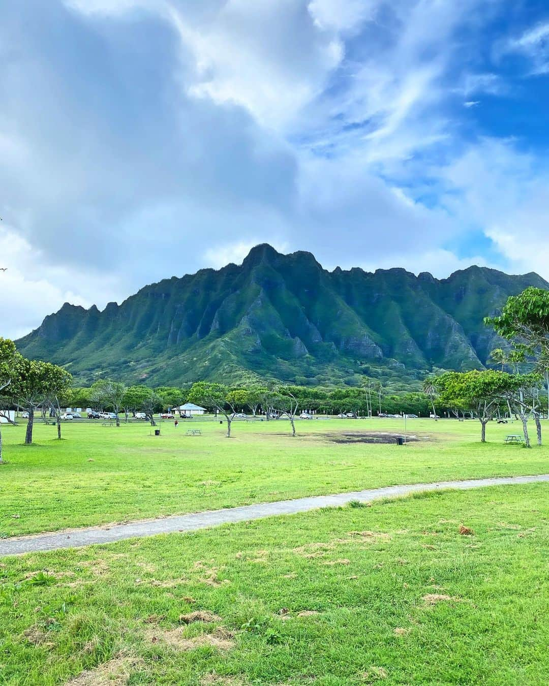 shihoさんのインスタグラム写真 - (shihoInstagram)「💚⛰️💚⛰️💚 ・ 📍Chinaman's Hat ・ #hawaii#islandofoahu#oahu#ハワイ#trip #オアフ島#travel#loco_hawaii#travel_jp #funtorip#タビジョ#旅MUSE#genic_travel #genic_mag#たびねす#旅行#genic_hawaii #chinamanshat#beach#ocean#oahuhawaii #tabijyomap_hawaii#lealeahawaii#2023」11月17日 12時06分 - shiho.ga8