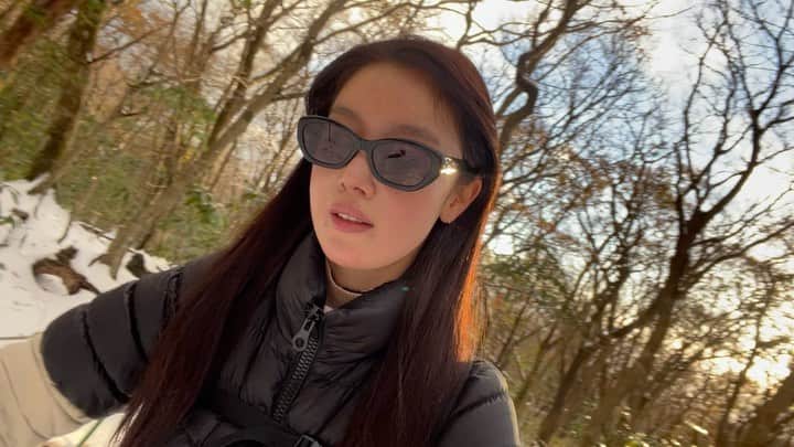 ハン・ソナのインスタグラム：「다시 찾은 2023 한라산 🏔️🤍」