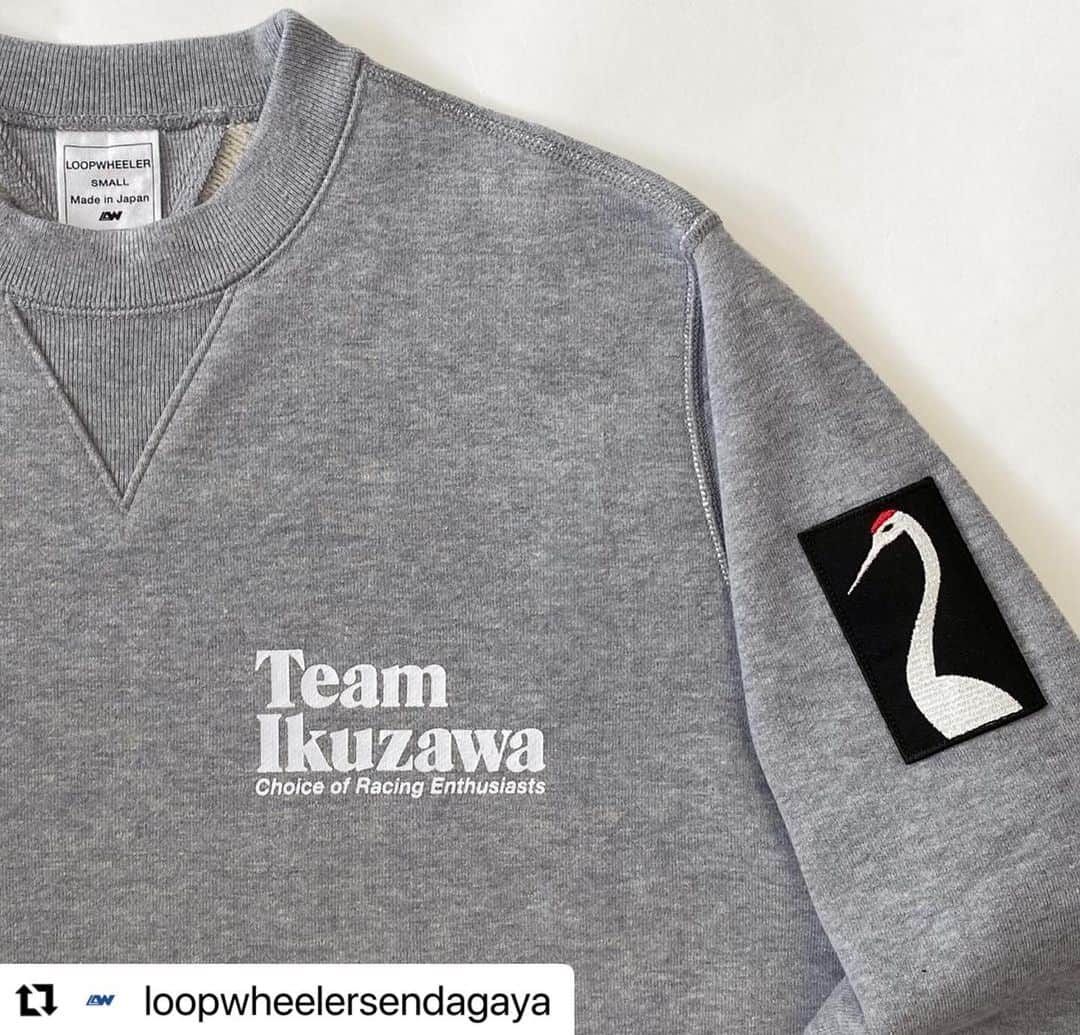 ループウィラーさんのインスタグラム写真 - (ループウィラーInstagram)「.  大阪店も本日より販売開始です！  .  #Repost @loopwheelersendagaya with @use.repost ・・・ . 「LOOPWHEELER for Team Ikuzawa」 本日よりLOOPWHEELER for Team  Ikuzawa 3型を発売致します。 2型目はLOOPWHEELER for Team  Ikuzawa クルースウェットになります。 素材はLWベーシック丸胴30/6吊り裏毛を使用しています。 カラーはグレーメランジとブラックの2カラー展開で、サイズはS~XXLまでの5サイズ展開となり販売価格は33,000円（税込）となります。  是非ご覧ください。  #teamikuzawa #loopwheelerosaka  #loopwheeler #tsuriami #sweat #ループウィラー大阪 #ループウィラー #吊り編み #スウェット」11月17日 12時21分 - loopwheelerosaka