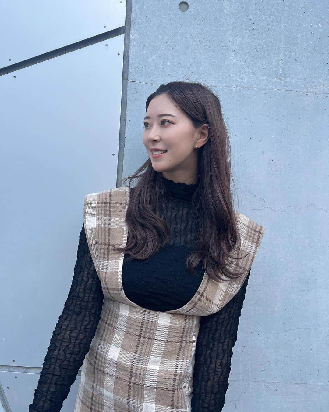 高塚南海さんのインスタグラム写真 - (高塚南海Instagram)「🎤  【ラジオ出演情報】  今日11/17 16:00〜 FMラジオメイプルにゲスト生出演 致します🤭  私の野球人生〜その後結婚出産現在について お話する予定ですのでぜひ聴きに来て下さい✌🏻️´-  ストーリーURLのリスラジ無料アプリからお聴きいただけます♡̴ ͗ ͗    #滋賀県  #少年野球  #クラブチーム  #女子硬式野球  #京都両洋高校 #女子プロ野球  #阪神タイガースwomen  #ラジオ  #FMラジオメイプル」11月17日 12時31分 - southsea28