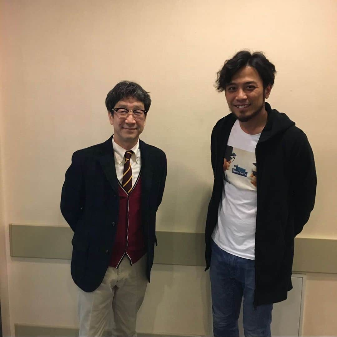 光永亮太さんのインスタグラム写真 - (光永亮太Instagram)「大好きなKANさんへの一方通行な想いをブログに綴りました。  もしよかったら読んでやって下さい。  KANさん、大好きです。  https://ameblo.jp/mitsunagaryota/entry-12828998383.html  #KAN さん」11月17日 13時22分 - mitsunagaryota