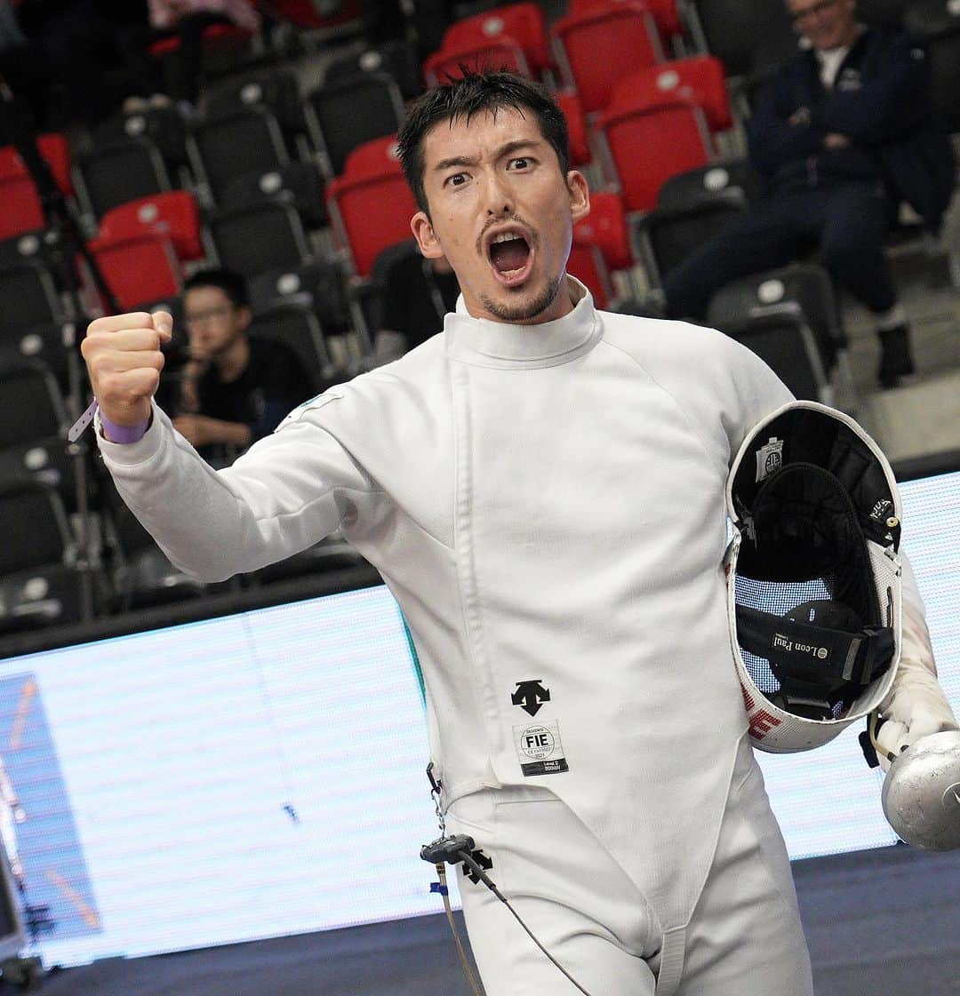 見延和靖のインスタグラム：「ベルンワールドカップ🇨🇭から帰国しました！ まずは、 @masaru_fencing 銅メダル獲得おめでとう㊗️ 一緒に表彰台乗りたかった…！ 僕の個人の結果は8位。後一歩のところでメダルを逃した悔しさはあるものの、現状を考えると最高の結果を出せたと考えています。 また、今回の結果で、世界ランキングも14位に上がりランカーに返り咲く事ができました！ つくづく悪運の強い男です…🔥 次は、バンクーバー🇨🇦しっかりと準備をすすめ、次こそはメダルを目指します！ . . . . . .  Ⓒ日本フェンシング協会/Augusto Bizzi/FIE  #NexusFencingClub #エリアリンク株式会社 #テクノジム ジャパン株式会社 #SCENTMATIC株式会社 #株式会社ＤＡＣホールディングス #azzafencing #ハローストレージ #KAORIUM #fencing #epee #フェンシング #エペ #エペジーーン #日本代表 #感動 #金メダリスト#fencinglife #fencingteam #遠征 #海外遠征  #突け心を#JAL #KOWA #長谷工コーポレーション #三洋紙業 #タマディック #鈴与 #カラダファクトリー #Impal #伊藤超短波」