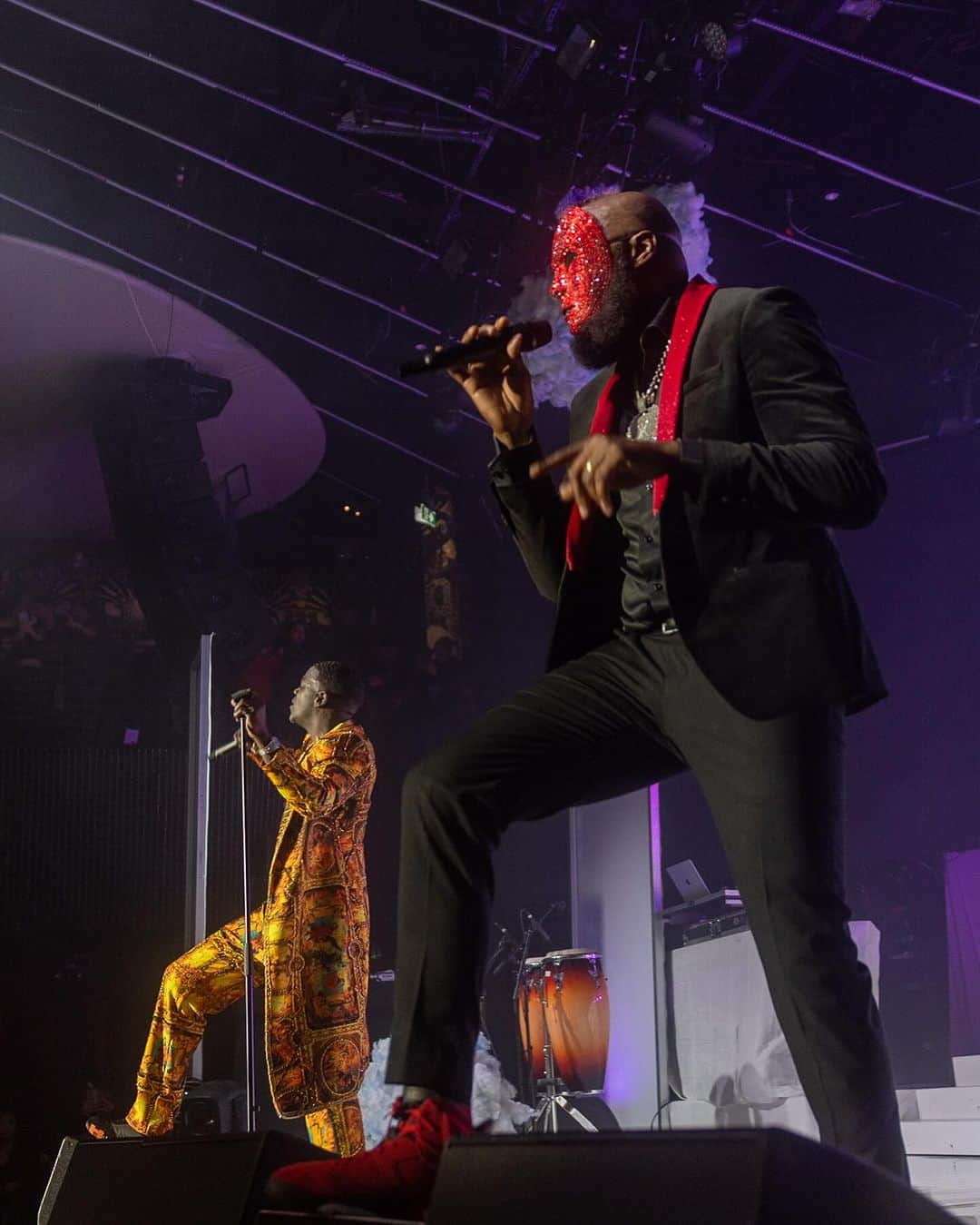 エイコンさんのインスタグラム写真 - (エイコンInstagram)「Thank You Toronto!! AKON SUPERFAN TOUR!!!!」11月17日 6時28分 - akon
