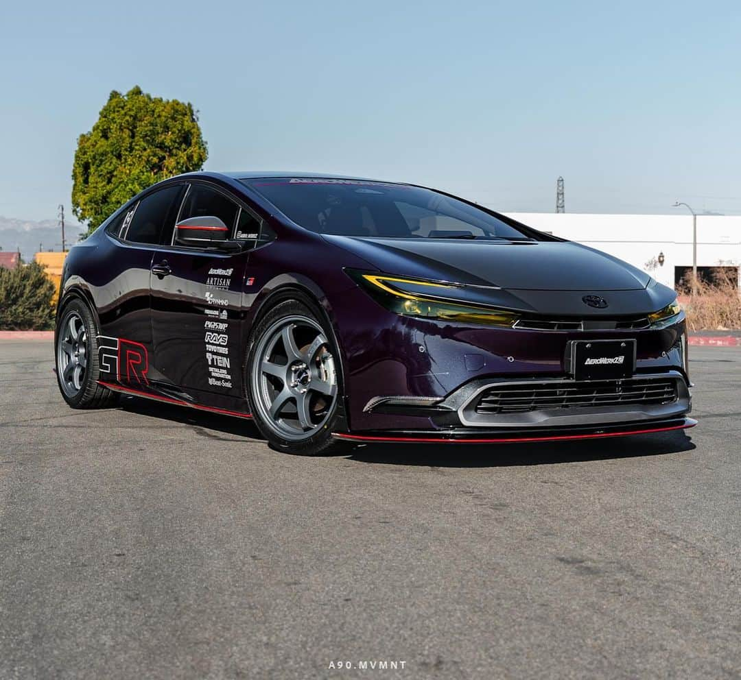 Spirits Artisanさんのインスタグラム写真 - (Spirits ArtisanInstagram)「@toyotausa Prius tuned by @drvn.daniel @evasivemotorsports @aero_werkz @@axfilm.official installed @artisanspirits New styling parts display on photo shoot! Photo from @a90.mvmnt Big Thanx!!!!! USA : @evasivemotorsports @butlertire Canada : @advanced_auto_salon @otto.auto.service China : @bond_china Hong kong : @nigeljdmparts Taiwan : #車庫小舗 Russia : @suv.project Kazakhstan : @spoiler.kz Indonesia : @premierautowerkz Philippine : @jworksunlimited @artisanspiritsph Singapore : @mwsautoworks Thailand : @prodriveshop India : @racetechindia Malaysia : @donloh2007 Bahrain : @kanooperformance Kuwait : @hamad_skyline UK : @streettracklife Australia : @import_monster @traum06996 @car_life_staff @sunyard @bondosaka #bondourawa @bondtokyo @bond_omiya @bondoiimura @ysr0443 @cs.forme_1 @office_k_tokyo @artisanspiritsusa @artisan.ceravi @artisanspiritsph @artisantaiwan @artisan_spirits_canada @artisanspirits_uk #artisanspirits #artisan #asms #toyota #toyotausa #GR #60prius #sema2023  #toyotaprius #priushybrid #hybrid #toyotahybrid #toyota #zvw30 #zvw50 #プリウス #トヨタプリウス #priusphv #axwrap」11月17日 6時48分 - artisan_spirits