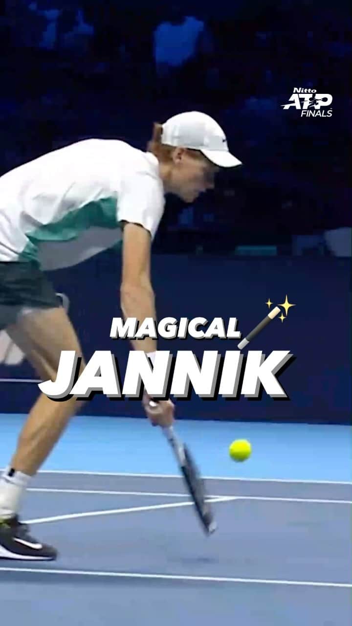 ATP World Tourのインスタグラム：「🎩 @janniksin is a MAGICIAN!!   #NittoATPFinals」
