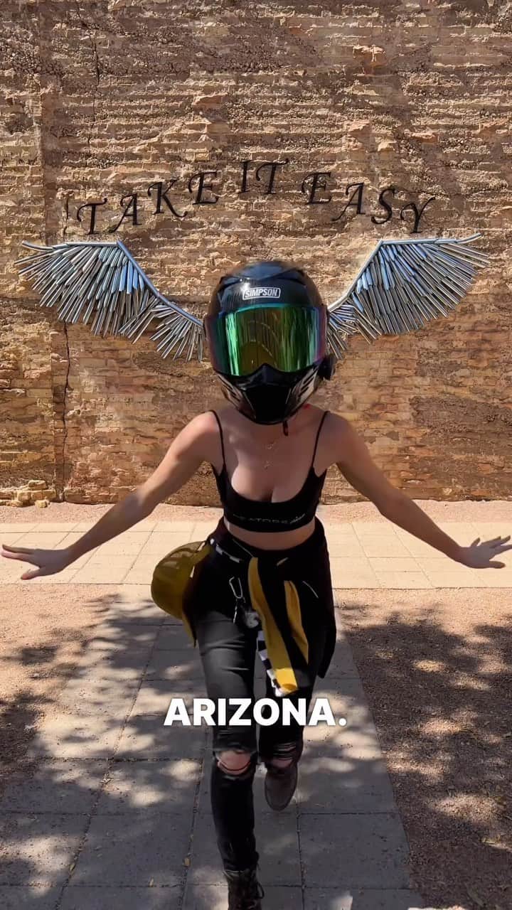 コーディー・レニー・キャメロンのインスタグラム：「Riding Route 66 Day 3 Episode drops at 3pm!!! Take it Easy 🦅 from Arizona to New Mexico 😎 Click youtube link in bio or type out www.youtube.com/@IronPonyShow to watch!  This episode brought to you by @creatorsinc   Shoutout to our team: @jigger.la @pontiuspilot @rach.mclach @heyitschopper @skunk2dave   Helmet by @simpson_motorcycle_helmets  Comms by @cardosystems   #RidingRoute66 #Route66 #HarleyDavidson #CrossCountry #MotoVlog #Sportster #TravelShow #AdventureShow」
