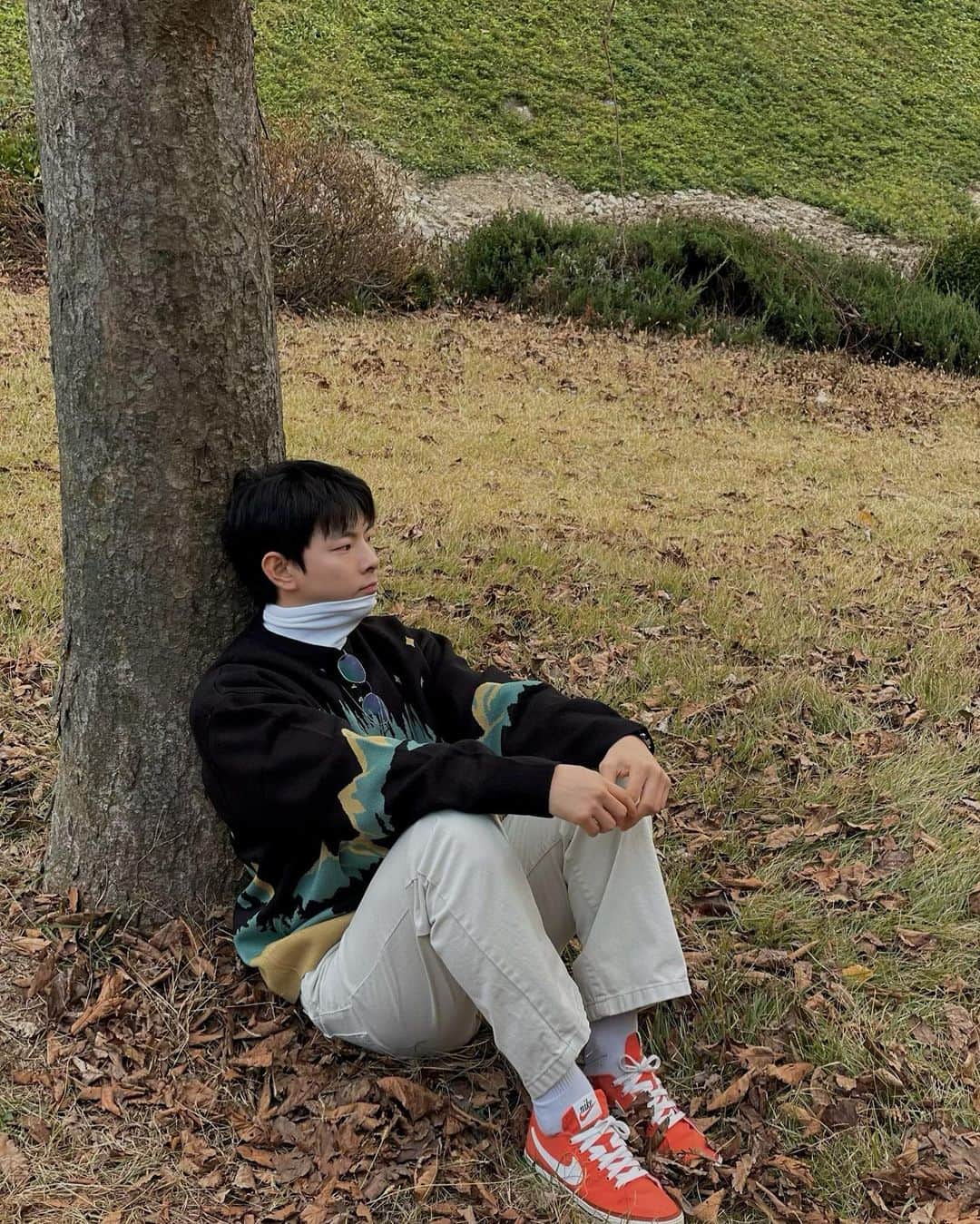 ディノのインスタグラム：「이제 패딩꺼내자...☃️」