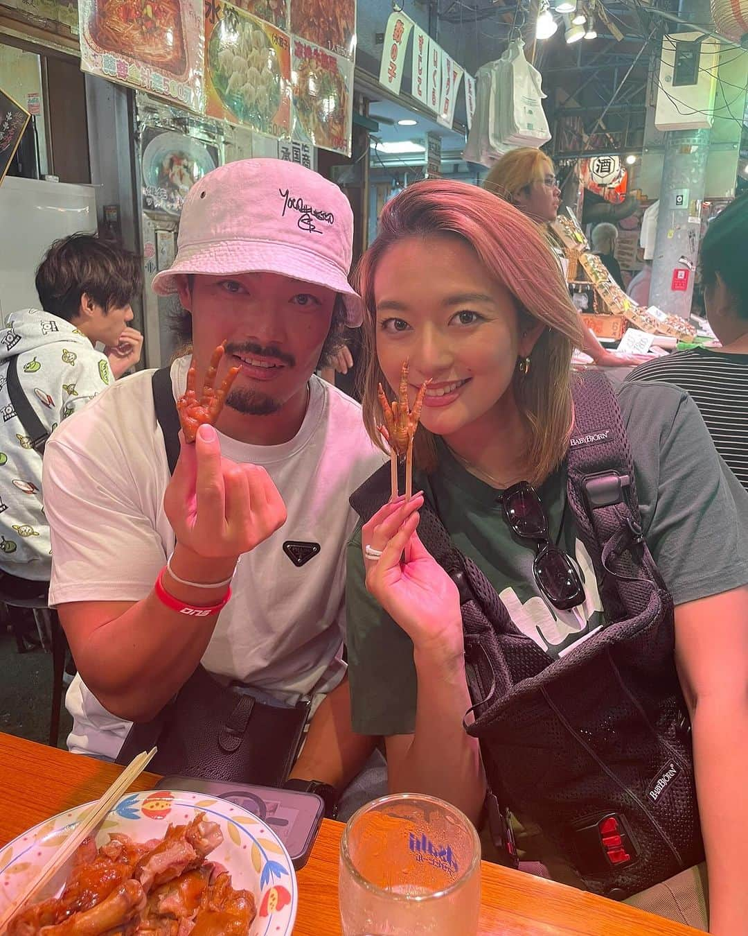 結子さんのインスタグラム写真 - (結子Instagram)「Asian street food night @ Ueno 🇯🇵 🇨🇳🇰🇷 家族で食べ歩き🍚 いろいろ食べた🍴🍺 #asia#ueno#japan#streetfood #family」11月17日 9時49分 - yuiko_yyy