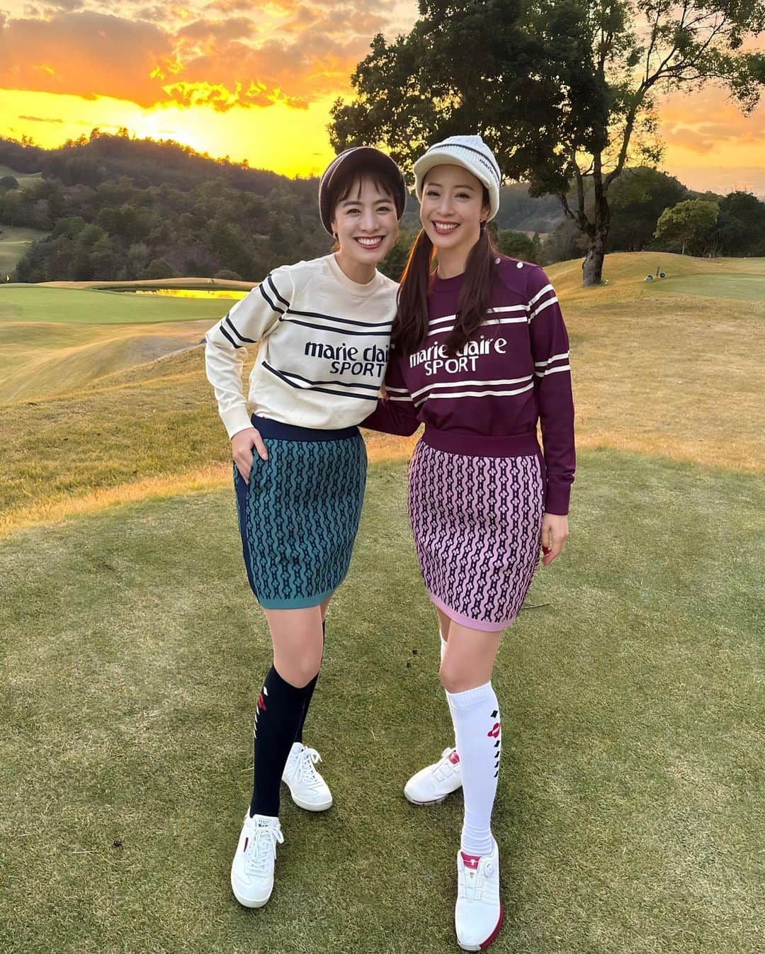 白田久子さんのインスタグラム写真 - (白田久子Instagram)「愛しの妹と高知でゴルフ番組収録⛳️ え、私8年ぶりくらいのブランクで放送事故にならないかドキドキしてた😵‍💫高島プロはじめ、スタッフ皆さんのお陰でミラクル起きたかな🤍ありがとうございました！ ・ お揃いのゴルフウエアは @marieclaire_golf ♥️ ・ 高知さんさんテレビ 【高島プロのみんなでゴルフ】 12/17・24 日曜日・朝6:35〜 2週放送されるのでお楽しみに🏌️‍♀️ #高島プロのみんなでゴルフ  #golf  #高知子育て #年子ママ」11月17日 10時06分 - hisako_shirata