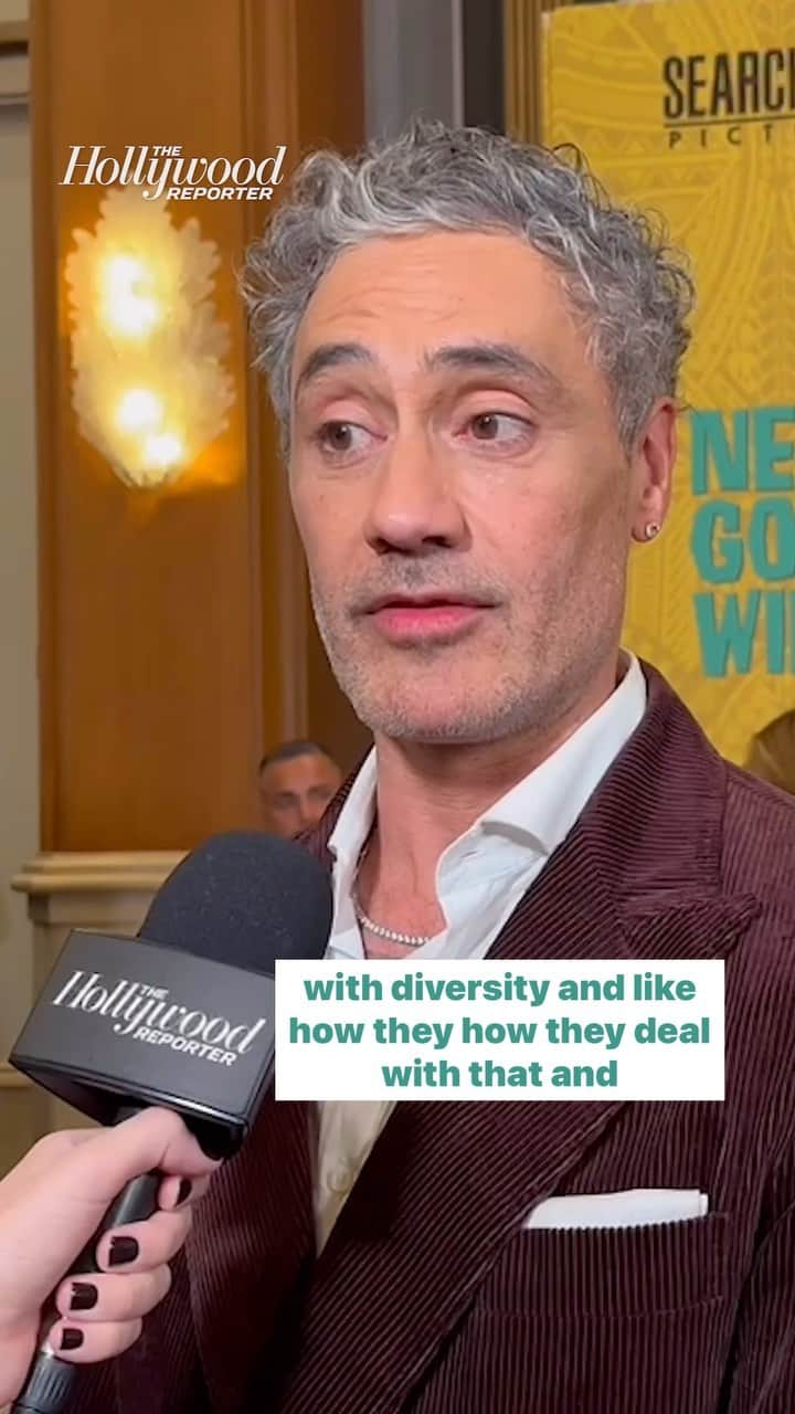 ハリウッド・リポーターのインスタグラム：「#TaikaWaititi explains that he pushed to make #NextGoalWins as his next project because he wanted to see Indigenous people on screen.」