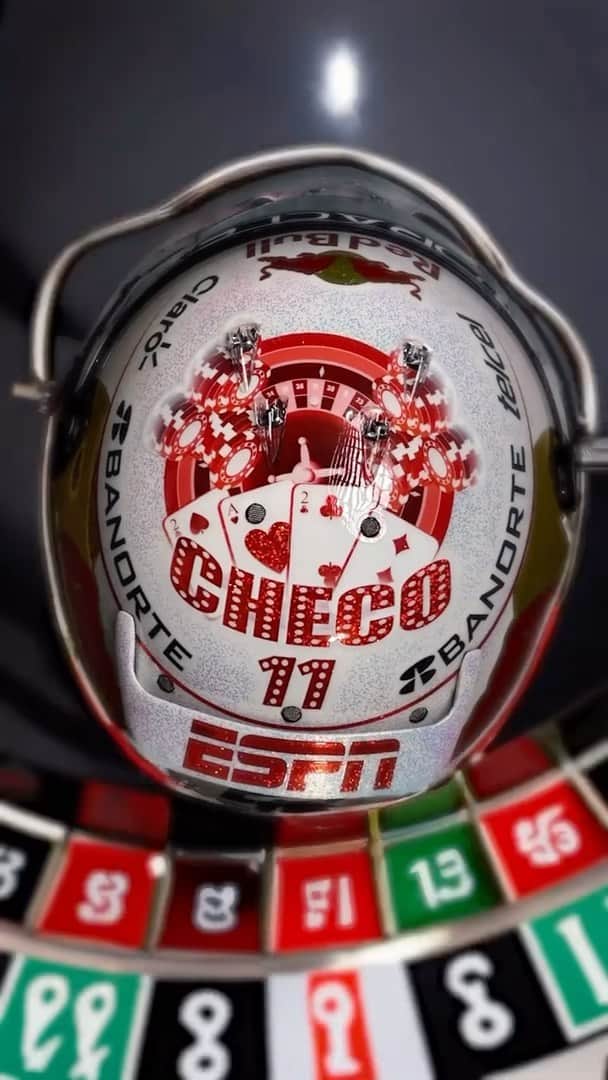 セルジオ・ペレスのインスタグラム：「¡Vamos Vegas!  Going all in for the helmet design at the #LasvegasGP   #F1 #RedBullRacing #ChecoPerez」