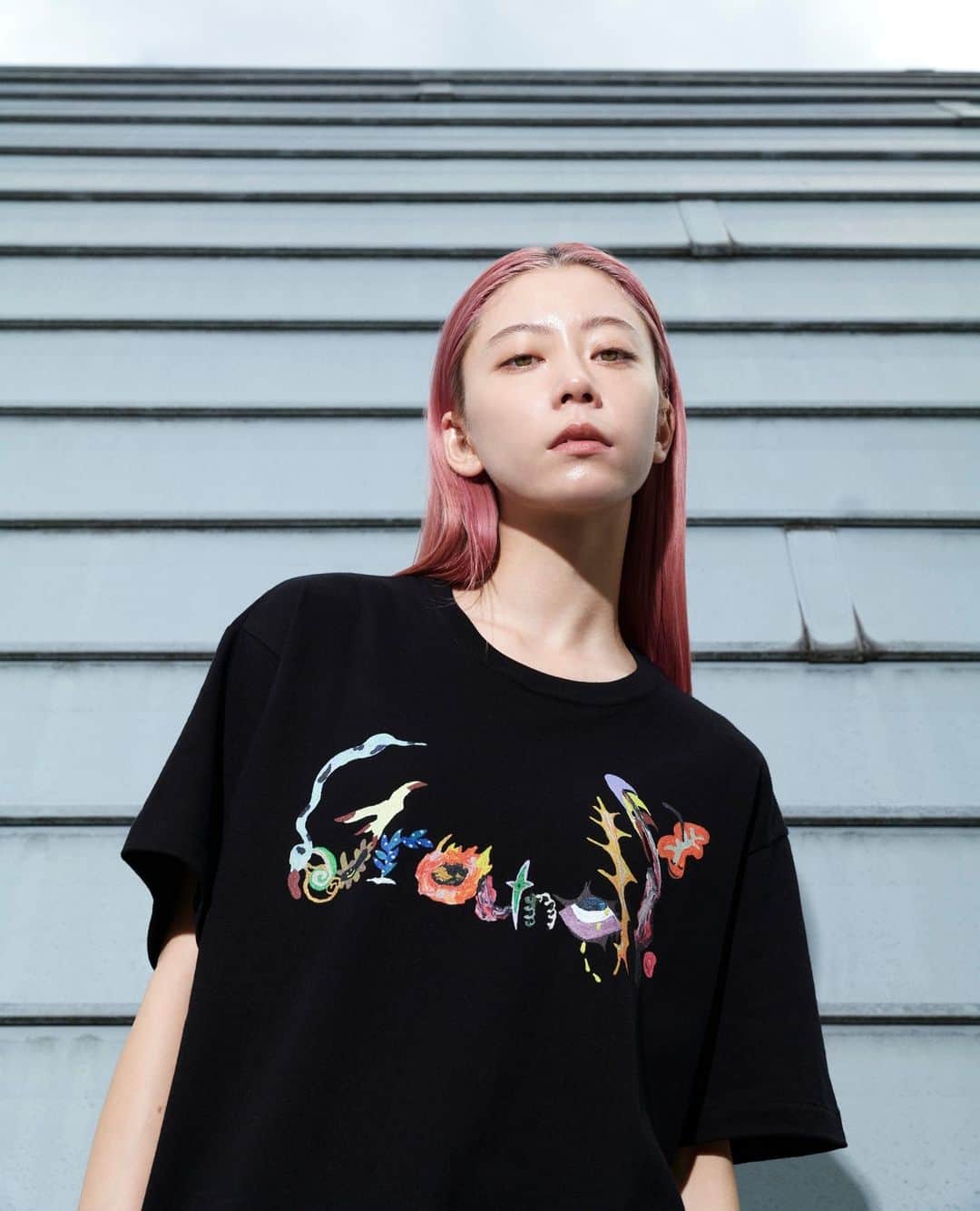 ヨウジヤマモトのインスタグラム：「@groud_y_official: Groud Y x SUMIRE @sumiresmile074 @sueart__⁠ Tee collection now available exclusively at SHIBUYA PARCO⁠ ⁠ 17 November 2023⁠ ⁠ Join us to celebrate the opening of SHIBUYA PARCO 50TH ANNIVERSARY WEEK on November 17th from 6pm until 9pm. ⁠ SUMRE will perform a live painting session at @ground_y_official SHIBUYA PARCO from 4pm. ⁠ ⁠ It will be live-streaming at @ground_y_official and @discord_yohjiyamamoto Stay tuned!⁠ ⁠ #discordYohjiYamamoto⁠ #YohjiYamamoto」