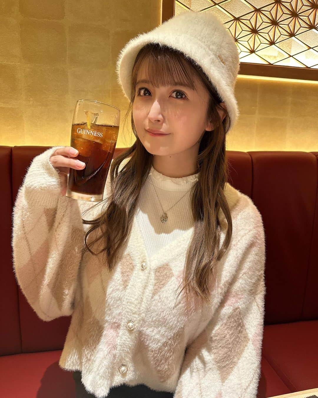 佐倉みきさんのインスタグラム写真 - (佐倉みきInstagram)「こないだ、ちょこちゃんと 牡蠣食べ放題のお店  @kakibasara.tachikawa へ行ってきたよ〜🦪  食べ物の中で１番好きなのって 選ぶの難しいけど生牡蠣は絶対に BEST3には入るくらい大好物🥰  なんと 生牡蠣・蒸し牡蠣・牡蠣フライ食べ放題 バーニャカウダ食べ放題＆飲み放題120分 ＋牡蠣おでん、牡蠣土鍋ご飯もついてて6500円！！  食べ放題なのがびっくりなくらい ぷりぷりで新鮮でめっちゃ美味しかった！全部美味しかった…！ 産地直送で日替わりでその時期1番美味しい牡蠣が食べれるらしいです🦪  大満足💯また絶対行きたいな💞 ありがとうございました！ 牡蠣好きな方はぜひ行ってみてね🥳  PR @kakibasara.tachikawa #立川牡蠣basara #立川牡蠣ばさら #立川居酒屋 #立川グルメ #立川ディナー #立川牡蠣 #立川海鮮」11月17日 11時38分 - sakura_miki96