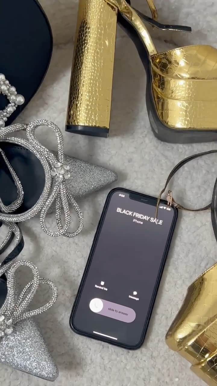 Public Desireのインスタグラム：「Ready to give your wardrobe an upgrade? 🛒✨  🚨UP TO 80% OFF CYBER SALE IS LIVE NOW WITH HEELS & BAGS FROM £5🚨  Or head over to our app to grab an extra 20% off your faves with code GET 20 🛒💸」