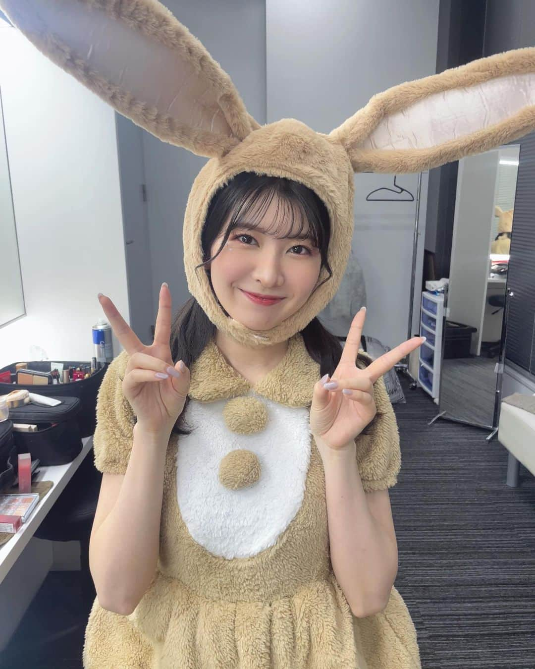 駒木結衣さんのインスタグラム写真 - (駒木結衣Instagram)「🐰💭✊❤️‍🔥  今日もありがとうだぴょん〜！  @live_tv_aupaymarket   #卯年11月ということで🐇 #うさぎのお仕事 #何事も全力で  #aupayマーケット」11月17日 22時55分 - komaki_yui