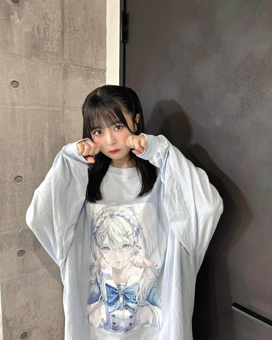 久保田沙矢香さんのインスタグラム写真 - (久保田沙矢香Instagram)「私服も水色が多いです👼🏻🩵  #whinny #水色 #水色系統 #天使 #天使界隈 #ミディアムヘア #ミディアムヘアアレンジ #ハーフツイン」11月17日 22時57分 - kubotasayaka_0113