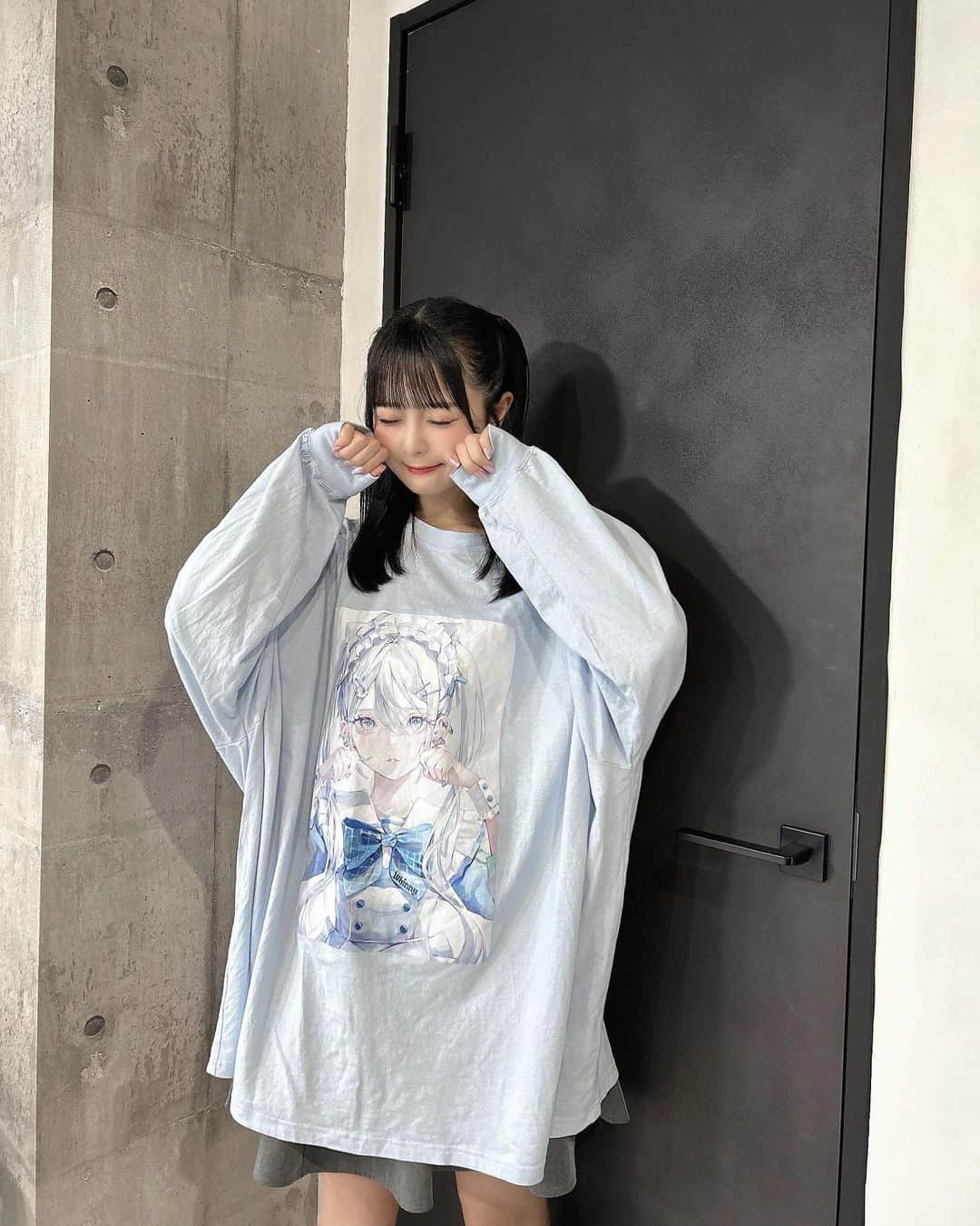 久保田沙矢香さんのインスタグラム写真 - (久保田沙矢香Instagram)「私服も水色が多いです👼🏻🩵  #whinny #水色 #水色系統 #天使 #天使界隈 #ミディアムヘア #ミディアムヘアアレンジ #ハーフツイン」11月17日 22時57分 - kubotasayaka_0113