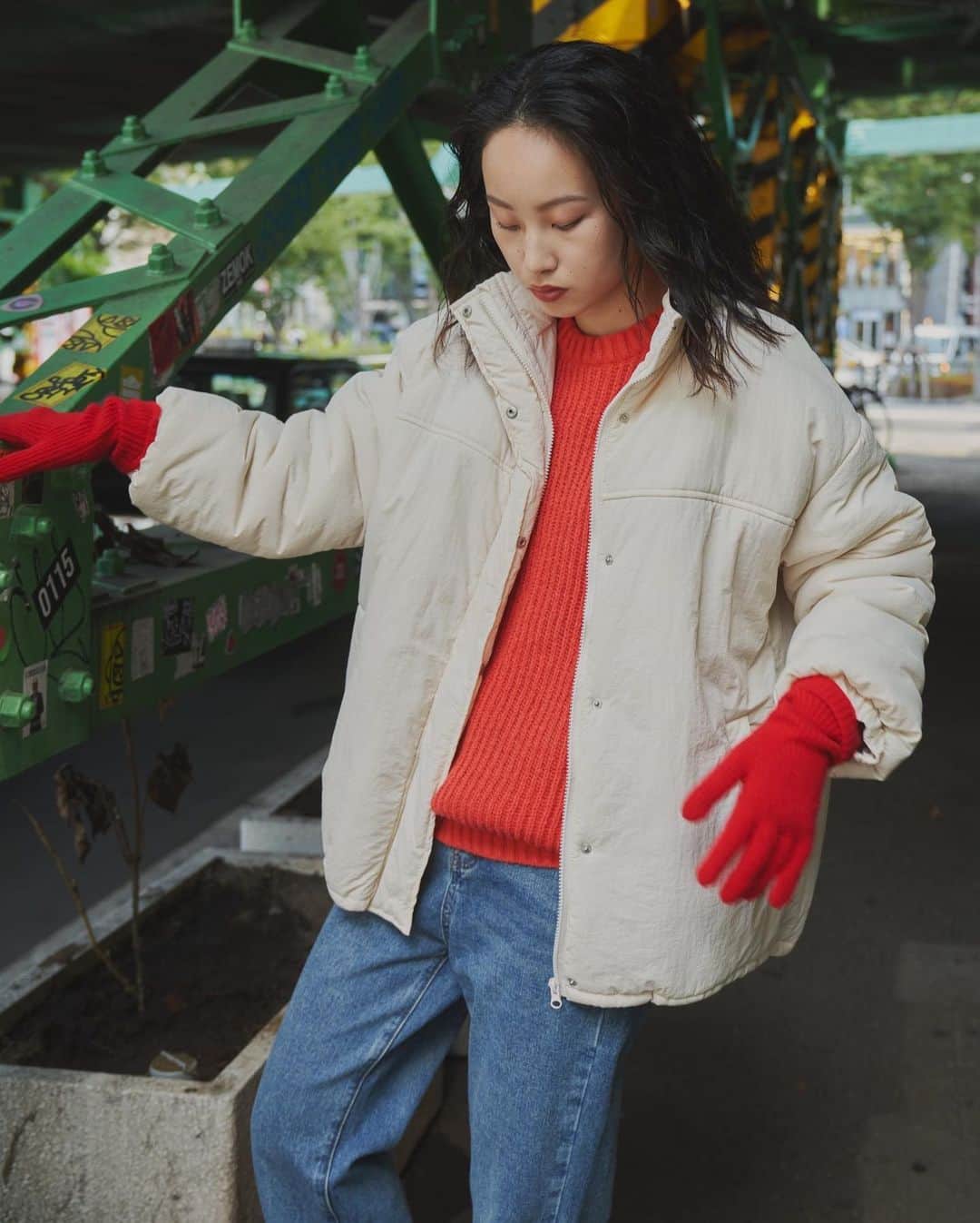AR Holidayさんのインスタグラム写真 - (AR HolidayInstagram)「'23 AUTUMN & WINTER ㅤㅤ #中綿オーバーサイズコート COLOR : IVORY.BLACK.CAMEL PRICE : ¥7,260 TAXIN ㅤㅤ ━━━━━━━━━━━━━━━ ㅤㅤ ※撮影環境の加工感により、実物と色味が異なる場合がございます。 実物に近い色味はZOZOTOWNページ内画像をご参照ください。  #auntierosa#arholiday#holiday#auntierosaholiday#アンティローザホリデー#ホリデー#アンティローザ#2023AW#zozotown#zozotown購入品#ファッション #ワンマイルコーデ #イエベ #ブルベ #秋コーデ #冬コーデ#シンプルコーデ#モードカジュアル #リラックス #リラックカジュアル #大人カジュアル #大人ファッション」11月17日 22時58分 - arholiday
