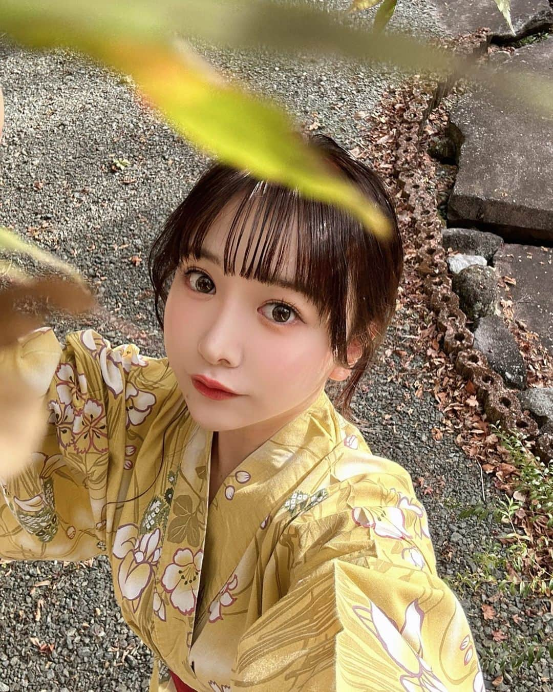 平松可奈子のインスタグラム：「秋よ終わらないで🍂」