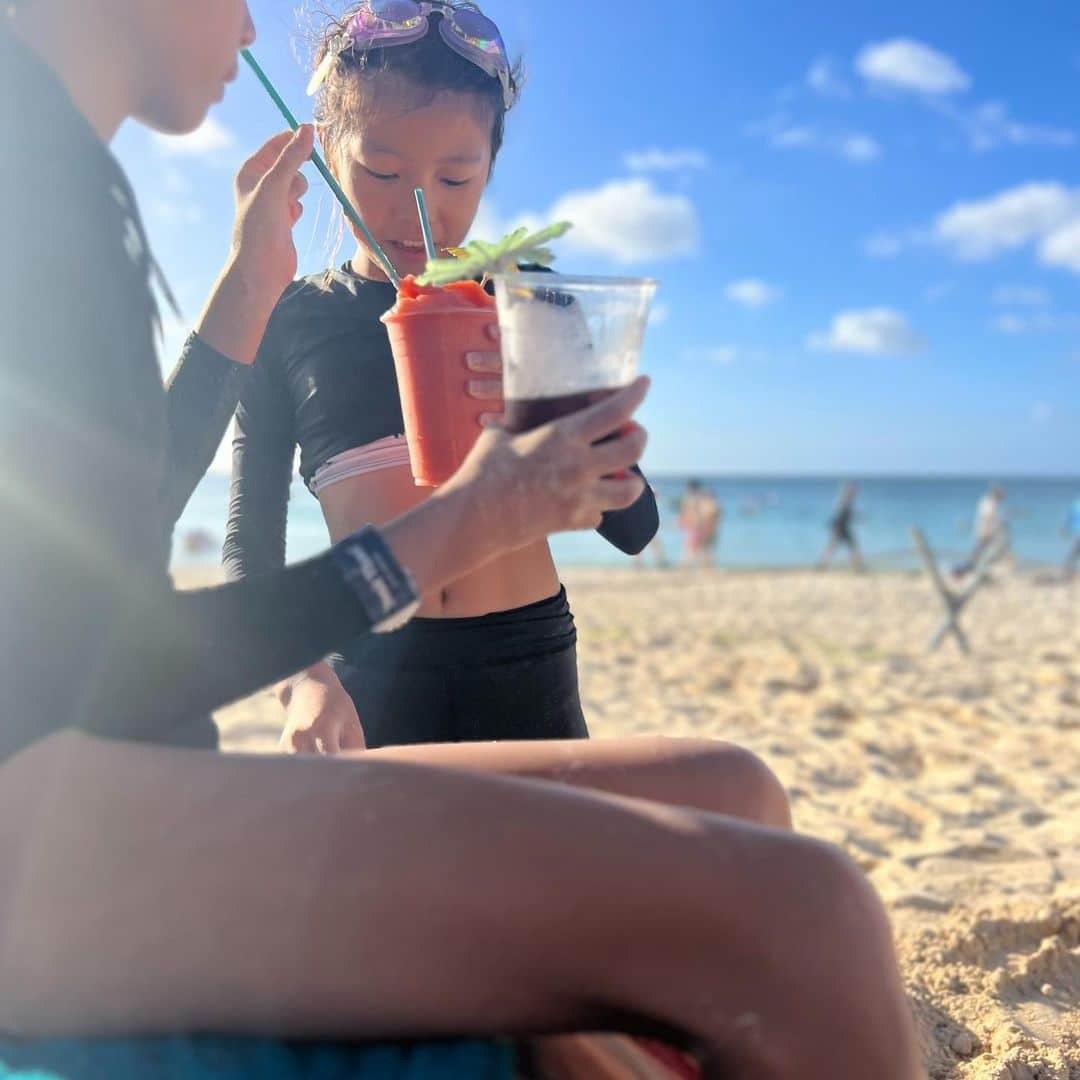 西山美希子さんのインスタグラム写真 - (西山美希子Instagram)「空の色。雲の表情 。時間によっていろいろな顔を見せてくれる海が恋しい…東京寒いヨw。#GUAM」11月17日 22時11分 - mariaclove