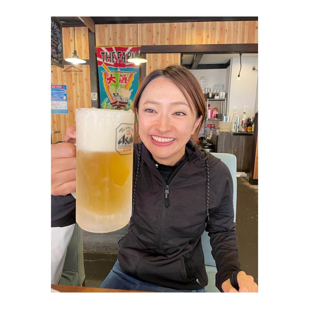 杜野まこさんのインスタグラム写真 - (杜野まこInstagram)「何かをやり遂げた後のビールほど格別なものはないよね♡  #ご褒美 #ビール #お疲れ様でした」11月17日 22時27分 - makomorino