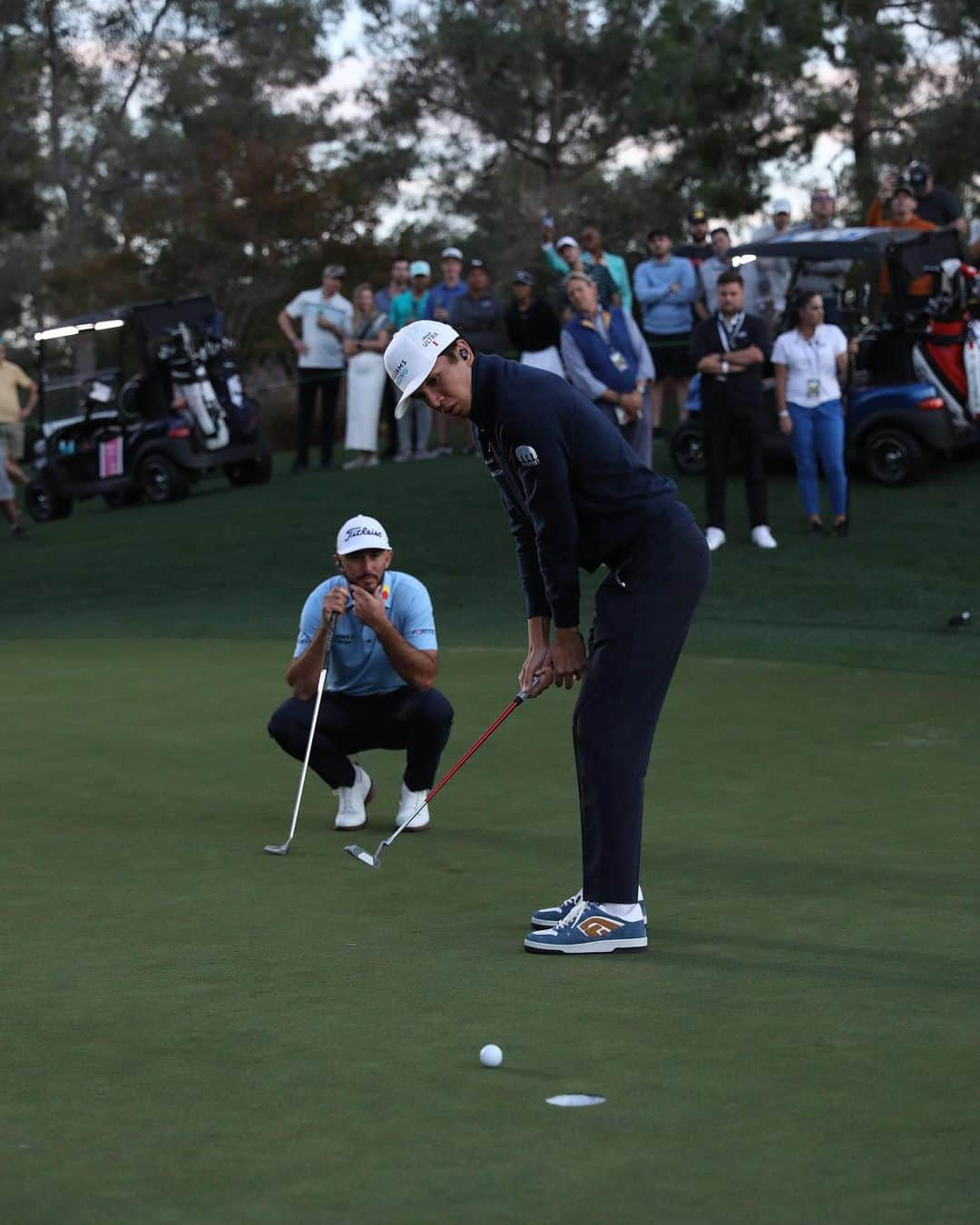 マックス・ホーマさんのインスタグラム写真 - (マックス・ホーマInstagram)「Had a blast at the @netflix cup with my guy @alex_albon in Vegas. Can’t wait to be back and watch him in the @f1 race #golf」11月17日 14時05分 - max.homa