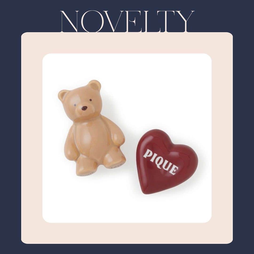 のインスタグラム：「【HOLIDAY COLLECTION】  Warm Wishes＆Lovely Holidays🎄❤  オフィシャルオンラインストアおよび全国直営店にて16,500円以上お買い上げのお客様に、オリジナル箸置きをプレゼントいたします。  配布開始日 オフィシャル　オンラインストア：11月16日(木)0：00～ 全国直営店：11月16日(木)  ※無くなり次第終了となります。  #gelatopique #ジェラートピケ #roomwear #ルームウェア #christmas #クリスマス #holiday #ホリデー #holidaycollection #gift」