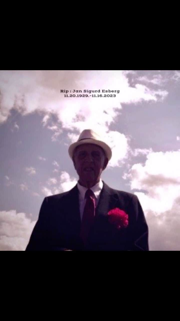 B. Akerlundのインスタグラム：「November 20, 1929 - November 16, 2023 To my beloved father, Finding the right words eludes me as I reflect on your unique essence, avant-garde flair, zest for life, and passion for the ocean that you’ve passed onto me. I’ll continue to dance in your memory for as long as I can breathe. May you have discovered the tranquility you sought, surrounded by an abundance of Champis 🥤and sweets🍬🍭🍫 in your new realm. On Monday, we will celebrate what would have been your 94th birthday, honoring the remarkable person you were. Rest peacefully dad,and I extend love and gratitude from your daughter, Bea, ❤️‍🩹❤️‍🩹along with appreciation to my baby brother  @esbergalexander  RIP 🕯️🕊️ Now go find your angel ……」