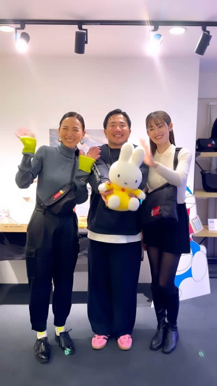 尾形沙耶香のインスタグラム：「@mp_japan #ss24  自分用には憧れの大きな🎒に✔️ 息子達にはお揃いのスウェットに✔️✔️ コラボにもキュン♡  @ponpon_marcy & @seira_miyazawa ちゃんと👋🏻👋🏻👋🏻  #manhattanportage #マンハッタンポーテージ #PR」