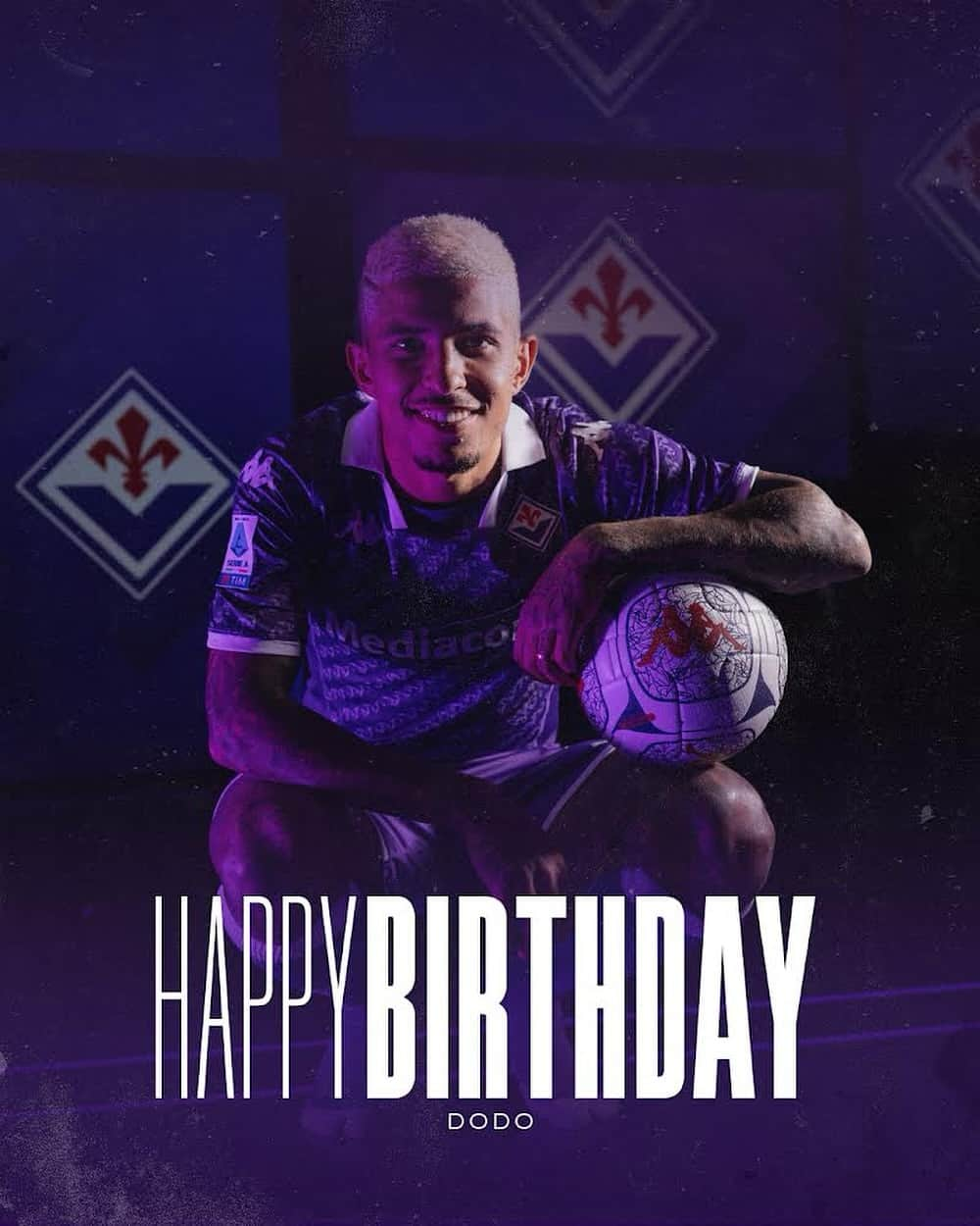 ACFフィオレンティーナのインスタグラム：「Buon compleanno, Dodo ⚜️ Happy Birthday, Dodo 🎂  Lascia i tuoi auguri per Dodo nei commenti 🎊 Leave a comment to wish our defender a happy birthday 🎉  #ForzaViola #Fiorentina #ACFFiorentina」