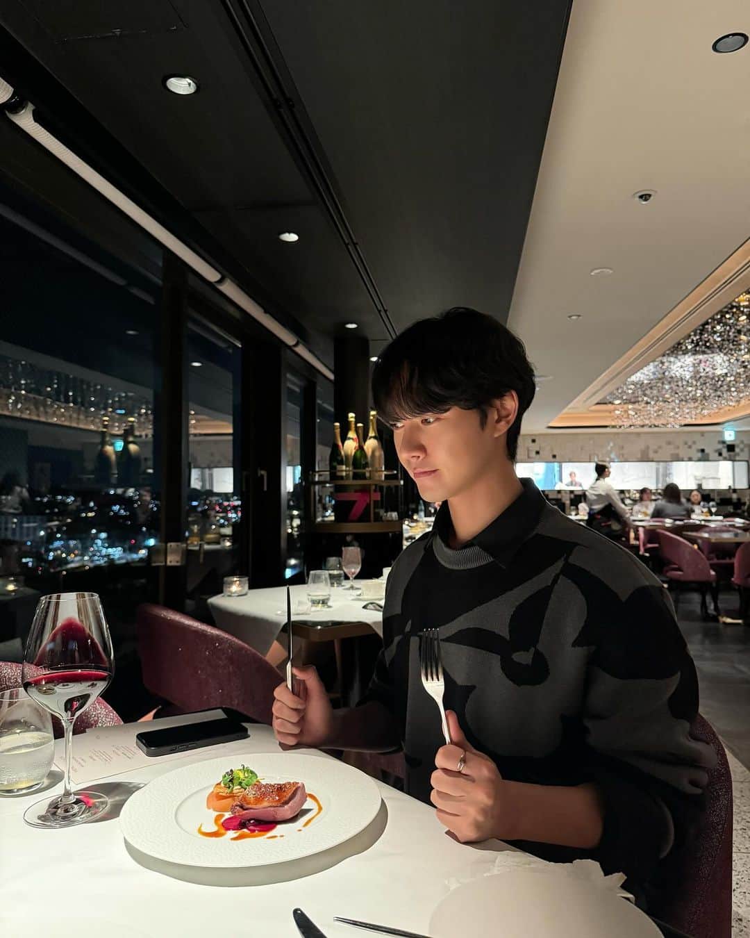 イ・ミンホのインスタグラム：「Hi Kyoto #fauchonhotelkyoto #grandcafefauchon」