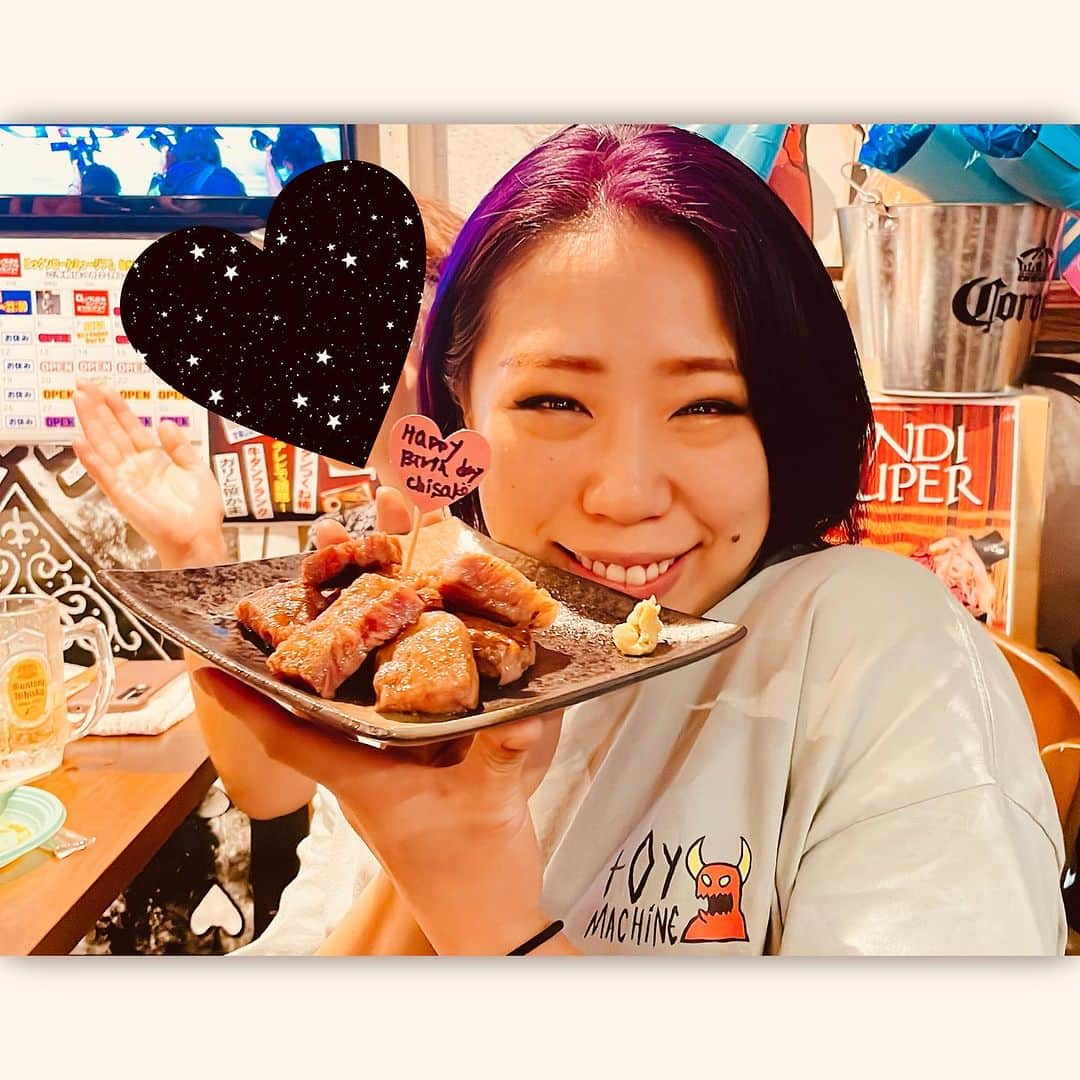 DASH・チサコさんのインスタグラム写真 - (DASH・チサコInstagram)「肉肉肉♡ いつも、ありがとうございます♡🍖🥃 @rocknrollmuseum いつも応援ありがとうございます♡感謝です🫶☺️  #仙女  #sendaigirlspro #女子プロレス #プロレス #SENJO #dashchisako #HARDCOREQUEEN  #肉  #チサコはハイボール  #チサコ酒場放浪記」11月17日 23時06分 - dashchisako