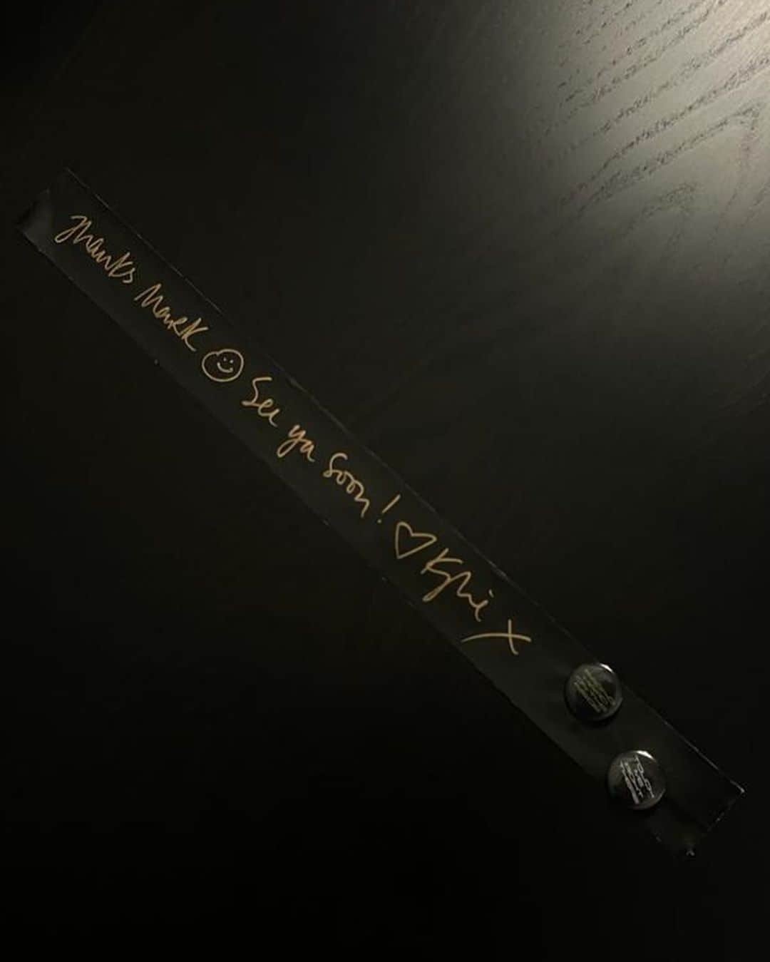 カイリー・ミノーグさんのインスタグラム写真 - (カイリー・ミノーグInstagram)「Loved sharing the stage w you ❤️ @iammarkronson ❤️ La la la la la la la la!!!」11月17日 17時48分 - kylieminogue