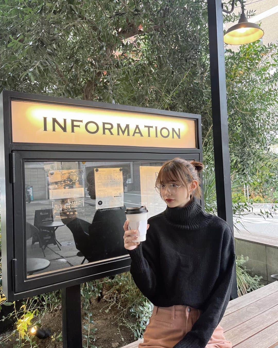 中野妃菜さんのインスタグラム写真 - (中野妃菜Instagram)「ピンク珍しいでしょっ  #ootd#cafe #中目黒カフェ」11月17日 17時48分 - hinanakano_