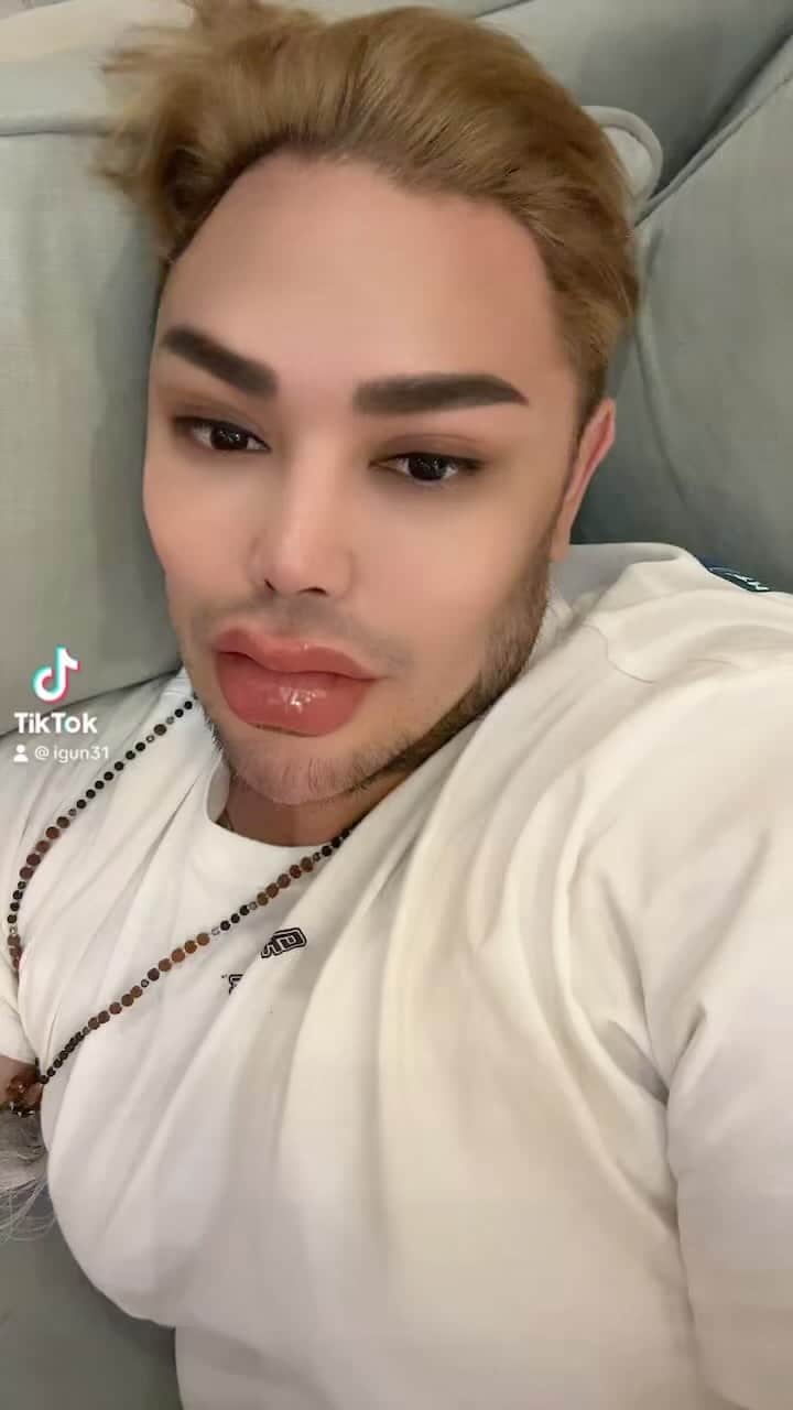 Ivan Gunawanのインスタグラム：「Heran  aku  ama  kalian 😂😂😂 ternyata  pada jd  folower aku  hahaahahahahahah」