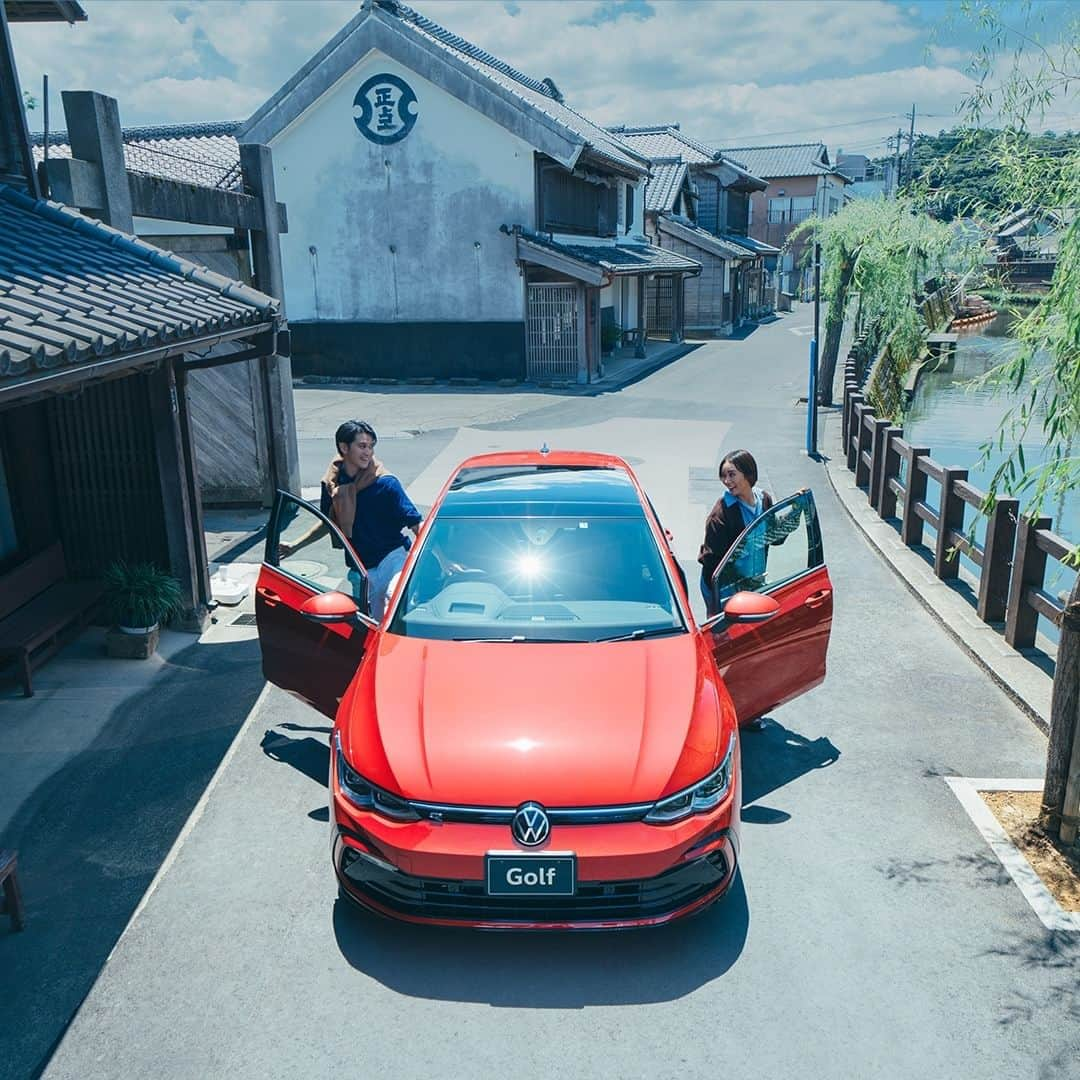 フォルクスワーゲンさんのインスタグラム写真 - (フォルクスワーゲンInstagram)「なるほど、これが世界基準。 ＼Golf Platinum Edition フェア🚘／ 11/18（土）〜11/26（日）​  「守られている気がする」 乗ればそう感じられる頑強な造りも、 世界基準と評価されるゴルフならでは💪  特別仕様車の ゴルフ プラチナム エディションなら 今だけの２０万円購入サポートも✨ この機会に、ぜひご試乗ください！  詳しくはプロフィールのリンクよりご覧下さい。  #フォルクスワーゲン #ワーゲン #ゴルフ #試乗フェア #Golf #PlatinumEdition #VW日本70周年 #VW #Volkswagen」11月17日 18時03分 - vw_japan