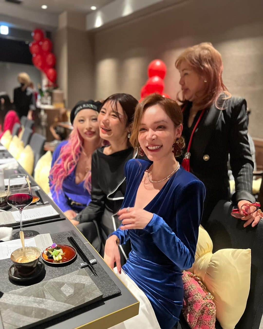 大沢ケイミさんのインスタグラム写真 - (大沢ケイミInstagram)「久々女子だけの夜♡ エムロマンありがとうございます🥳」11月17日 17時56分 - keimy0609