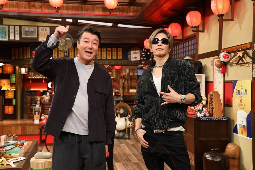 TBS「人生最高レストラン」のインスタグラム：「人生最高レストランにGACKTさんが登場🤩 芸能界随一の食通が選ぶ“人生最高の一品”とは⁉ ミステリアス発言&仰天エピソードも続々🤣 大河ドラマで共演📺名優・緒形拳さんとの絆㊙話は超必見‼ 明日11/18(土)夜11時30分放送☪️ お楽しみに‼  #tbs #人生最高レストラン #人生 #人生最高 #レストラン #サントリー #GACKT #映画 #翔んで埼玉 #マレーシア #大河ドラマ #緒形拳 #50歳 #アーティスト #俳優 #MOONCHILD #HYDE #鍋 #めん #焼き肉 #加藤浩次 #島崎和歌子 #宇賀神メグ #高橋茂雄 #YOU #グルメ #飯テロ #食テロ #料理 #レシピ」