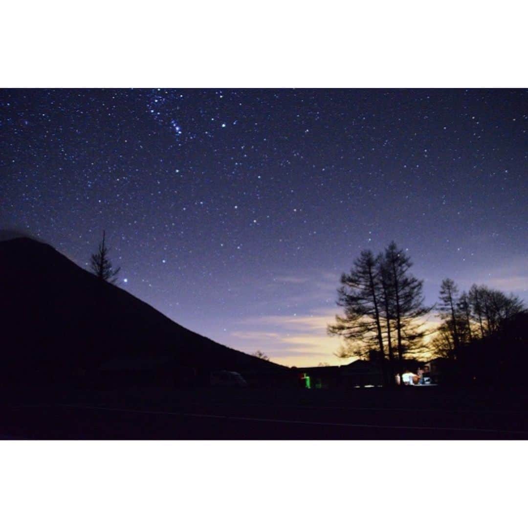 TOBU RAILWAY（東武鉄道）さんのインスタグラム写真 - (TOBU RAILWAY（東武鉄道）Instagram)「. . 📍Nikko – The starry skies of Senjogahara See the Great Square of Pegasus constellation in autumn! . Autumn, the season of fallen leaves, has arrived. In autumn Senjogahara bustles with tourists. In summer, the Milk Way at its zenith moves west, and is located in a spot that is easy to see from the Senjogahara Observatory. This season is highly recommended for taking pictures of the Senjogahara marsh and the Milky Way together. The Great Square of Pegasus, formed in autumn by the constellations Pegasus and Andromeda, can be seen just above the autumn night skies. You can also check out the Cassiopeia constellation, with its W shape, just north of the Great Square. The famous M31 Andromeda starfield, located in the waist of the Andromeda constellation, also attracts a lot of attention. Senjogahara gets very cold at night, so be sure to enjoy warm clothing when you enjoy observing the starry skies! . . . . Please comment "💛" if you impressed from this post. Also saving posts is very convenient when you look again :) . . #visituslater #stayinspired #nexttripdestination . . #nikko #senjogahara #starrysky #placetovisit #recommend #japantrip #travelgram #tobujapantrip #unknownjapan #jp_gallery #visitjapan #japan_of_insta #art_of_japan #instatravel #japan #instagood #travel_japan #exoloretheworld #ig_japan #explorejapan #travelinjapan #beautifuldestinations #toburailway #japan_vacations」11月17日 18時00分 - tobu_japan_trip