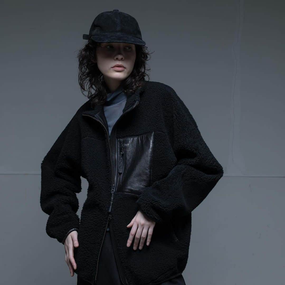 のインスタグラム：「⁡ 【Mouton High Neck Jacket】 ⁡ ⁡ #sisii #ridersjacket #leather」