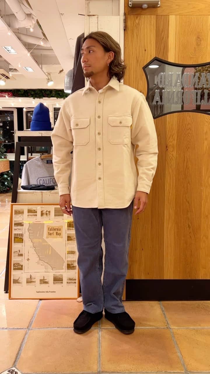 のインスタグラム：「seiyaのCorduroy Pants #919 を使ったコーディネート3選。  @standardcalifornia_os  @standardcalifornia_movie   #standardcalifornia #スタンダードカリフォルニア #shirt #chamoissh #シャツ #hoodsweatshirt #スウェット #longsleevet #ロンt #internationalshipping #overseashipping #worldshopping #worldshopping」