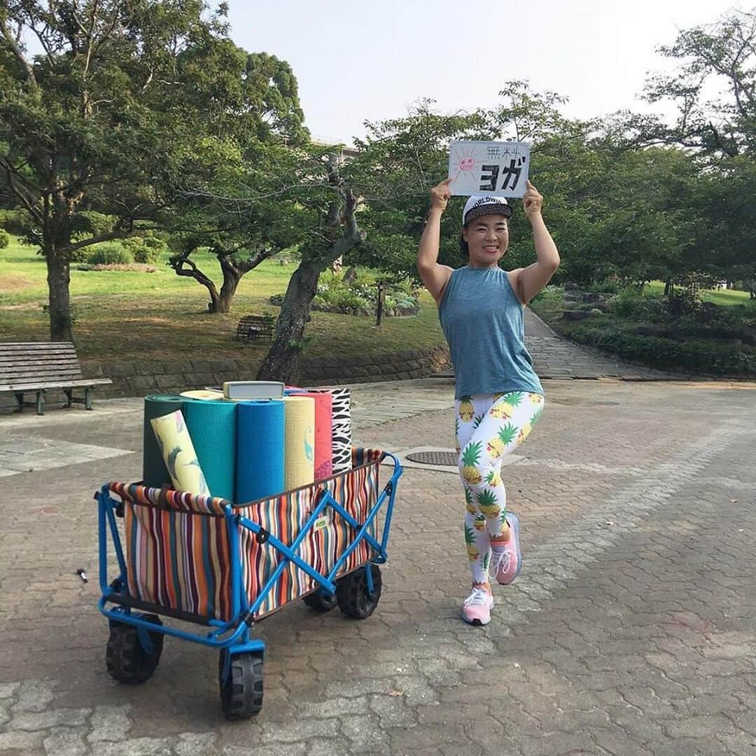 EINSHOP／アインショップのインスタグラム：「【朝市／日岡山公園第１駐車場前】11/18（土）9時から14時まで ◎出店情報  ＜ワークショップのお店＞ ■yoga studio A／簡単15分ヨガ(はじめてのヨガ、朝の簡単ストレッチ、しっかり動くヨガ、股関節柔軟ヨガ) ■すこやかカイロプラクティック院／姿勢チェック＋骨盤調整の体験 ■Ange candle／ジェルキャンドルで作成したキャンドルホルダー、アイスキューブキャンドル、キャンドルホルダーWS ■OBAKE PRESS／版画、Tシャツ、ポストカード、グリーティングカード、シルクスクリーンWS  ※販売商品の内容は変わる場合がございます  ※出店者は増減する場合があります ※雨天中止です  ・日時：11/18（土）9:00－14:00 ・会場：日岡山公園第１駐車場前 　〒675-0061 加古川市加古川町大野1682 ※無料駐車場・トイレあり ※公園内で犬の散歩をされる場合は、フンの始末は飼い主様の責任でお願いします。  #foodmarket #フードマーケット #青果 #採れたて #暮らし #アウトドア #イベント #オープンデパート #オープンデパート朝市 #ペットOK #加古川朝市 #roomette #ムサシ朝市 #ウェルネス #634朝市 #asaichi #マルシェ #朝市 #加古川ウェルネスパーク #日岡山第１駐車場 #あじさいフローラみき #河川敷朝市 #日岡山グラウンド #チェントクオーレハリマ #SAVEKAKOGAWAFES #SKF #スラックライン #ドッグスクール #eBIKE」