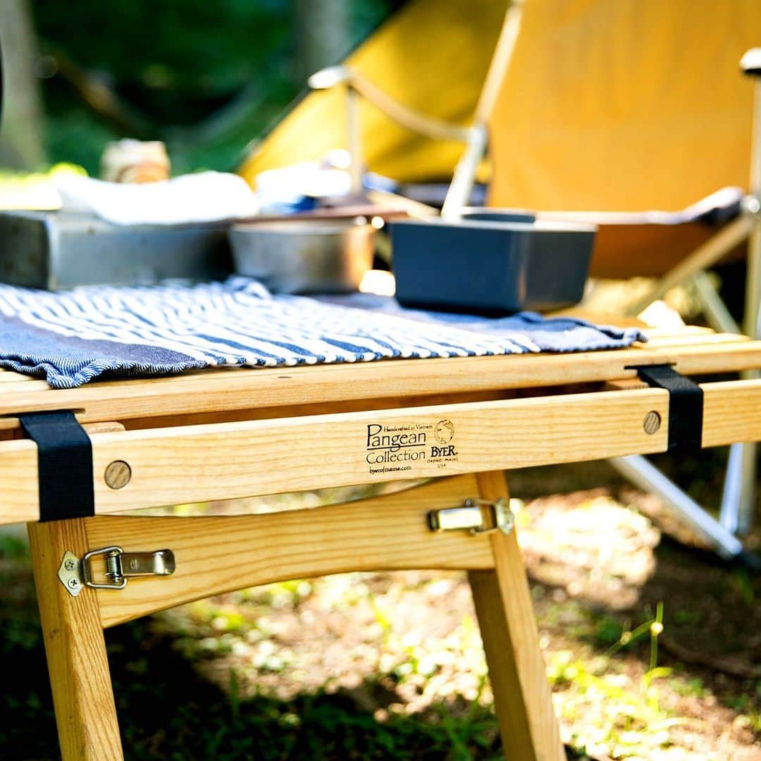 キャンプ情報サイト［ランタン］さんのインスタグラム写真 - (キャンプ情報サイト［ランタン］Instagram)「CAMP SMILE STYLE ／ ogawaのテントを設営したら、 あとはゆっくりお酒を楽しむ ＼ いろんなキャンパーのキャンプスタイルを現地取材と一般キャンパーからの投稿で数多く掲載してます。 . . 詳しくは @lantern.camp webサイトをご覧ください . . #camp #camping #camplife #outdoor #travel #trip #lantern_smile #キャンプ #キャンプ用品 #アウトドア #テント #自然 #旅行 #キャンプ初心者 #キャンプ好きな人と繋がりたい #アウトドア好きな人と繋がりたい #camper #外遊び #キャンプスタイル #かぶとの森テラス #ファミリーキャンプ #ファミキャン #ByerofMaine #バイヤーオブメイン #UNIFLAME #ユニフレーム #Ogawa #オガワキャンパル」11月17日 18時47分 - lantern.camp